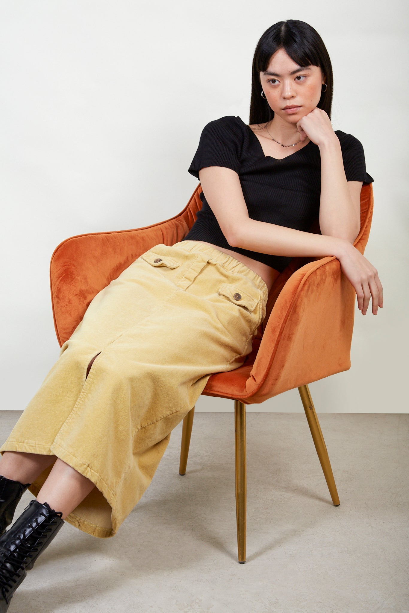 Mustard corduroy slit back skirt_5
