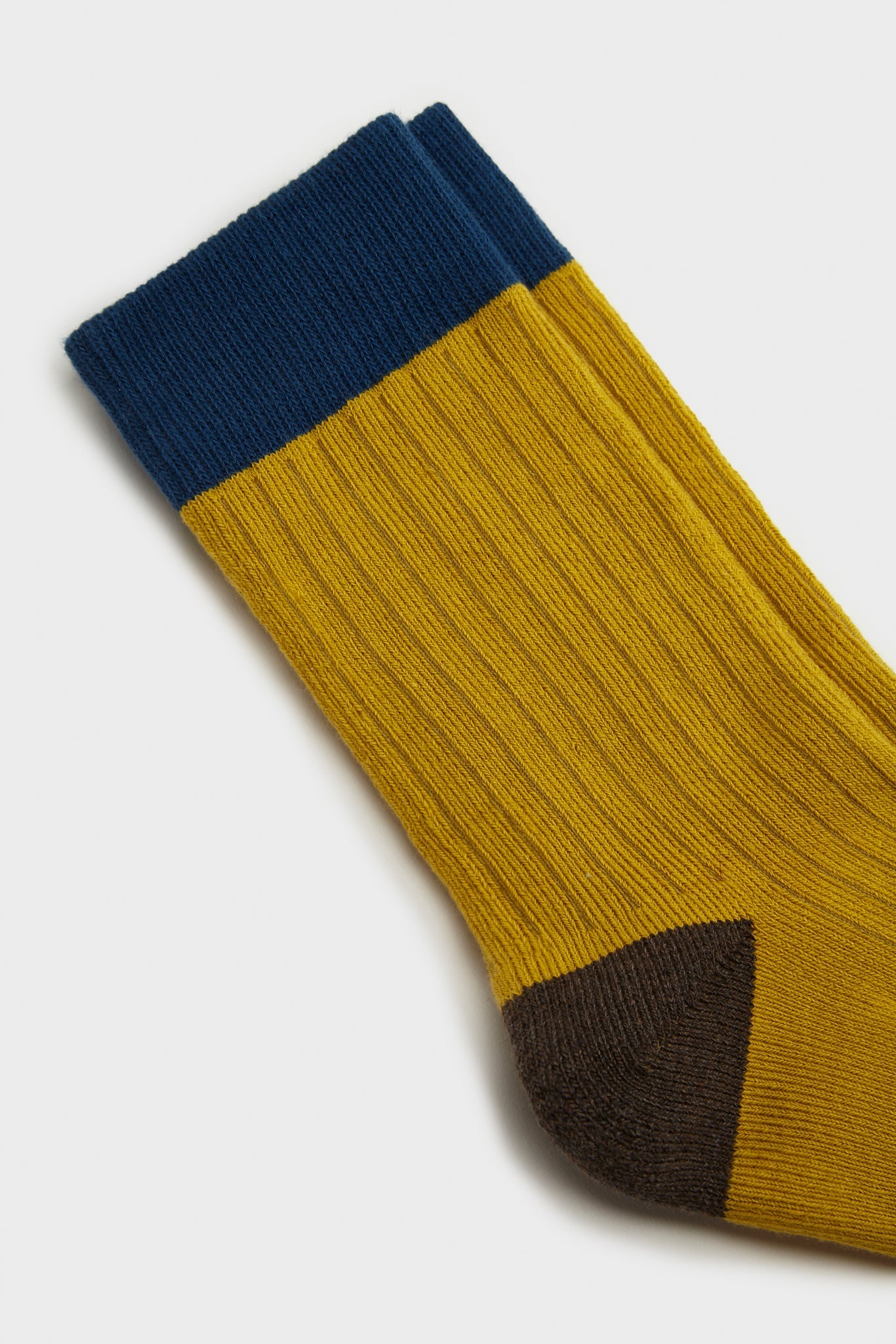 Mustard tricolour ribbed socks_2
