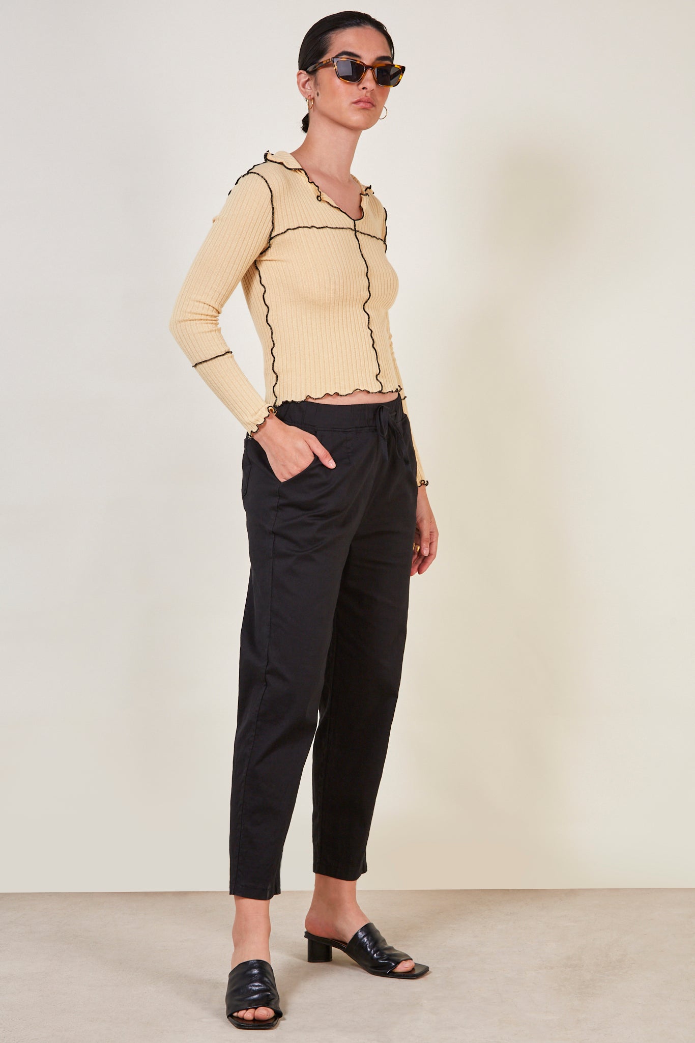 Mustard yellow and black trim collar top_5