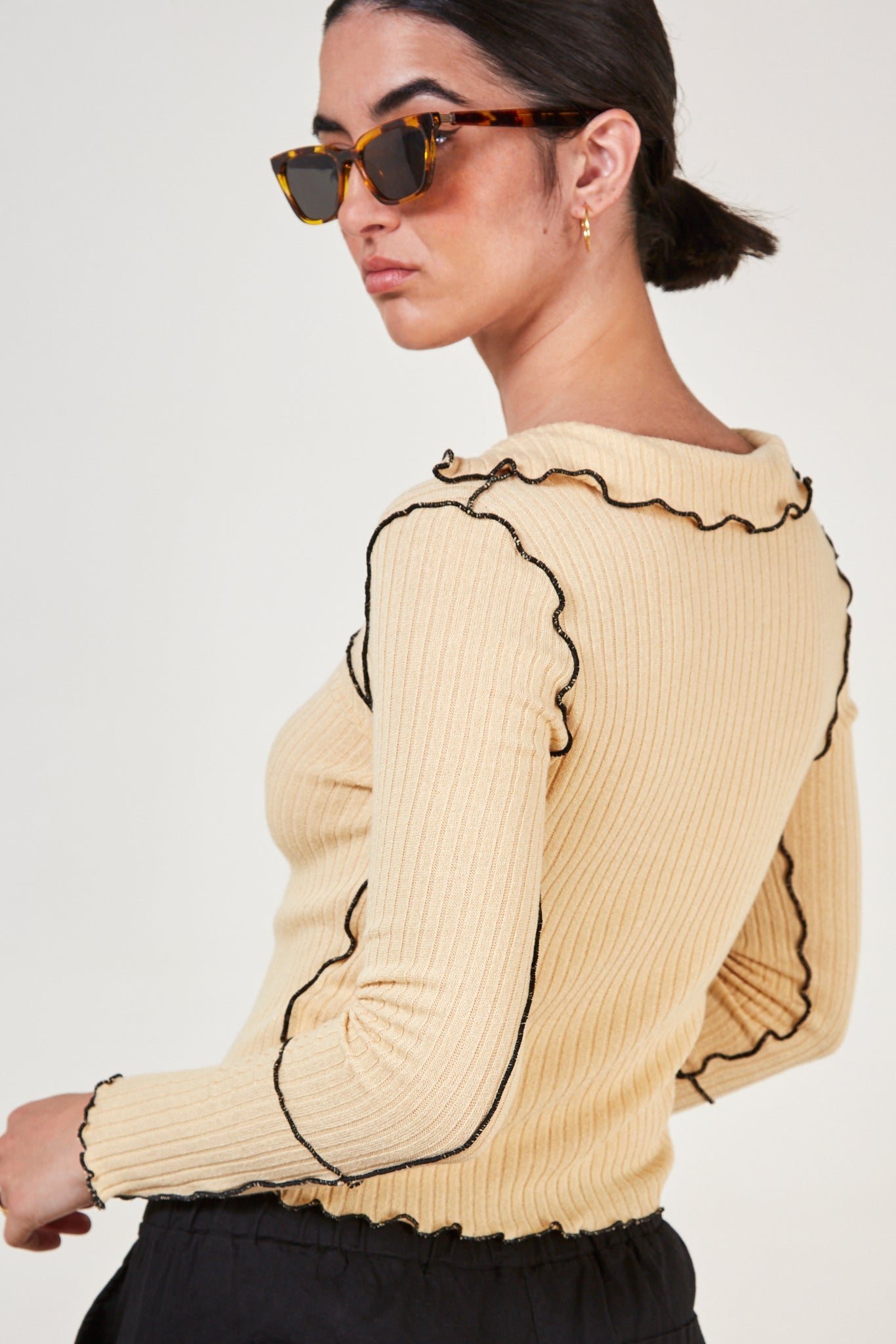Mustard yellow and black trim collar top_3