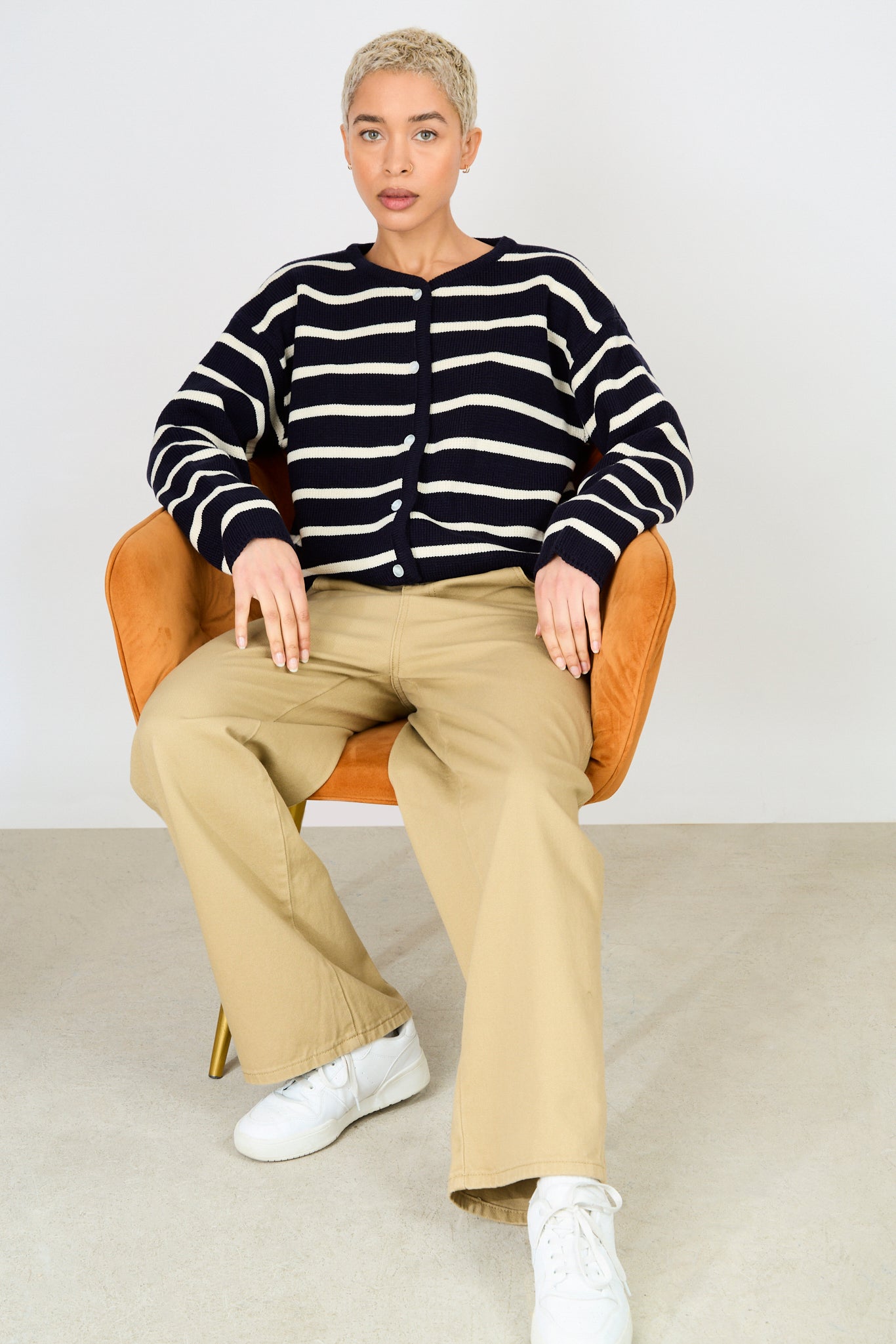 Navy and white horizontal striped cardigan_5