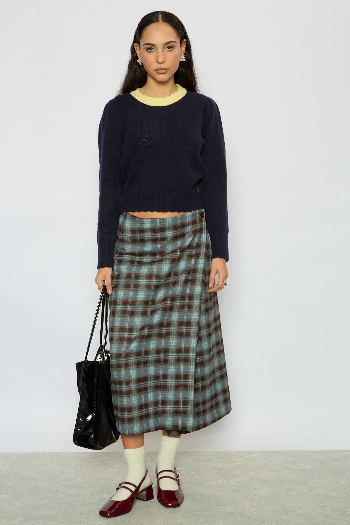 Navy blue intarsia floral yellow scalloped trim jumper_4