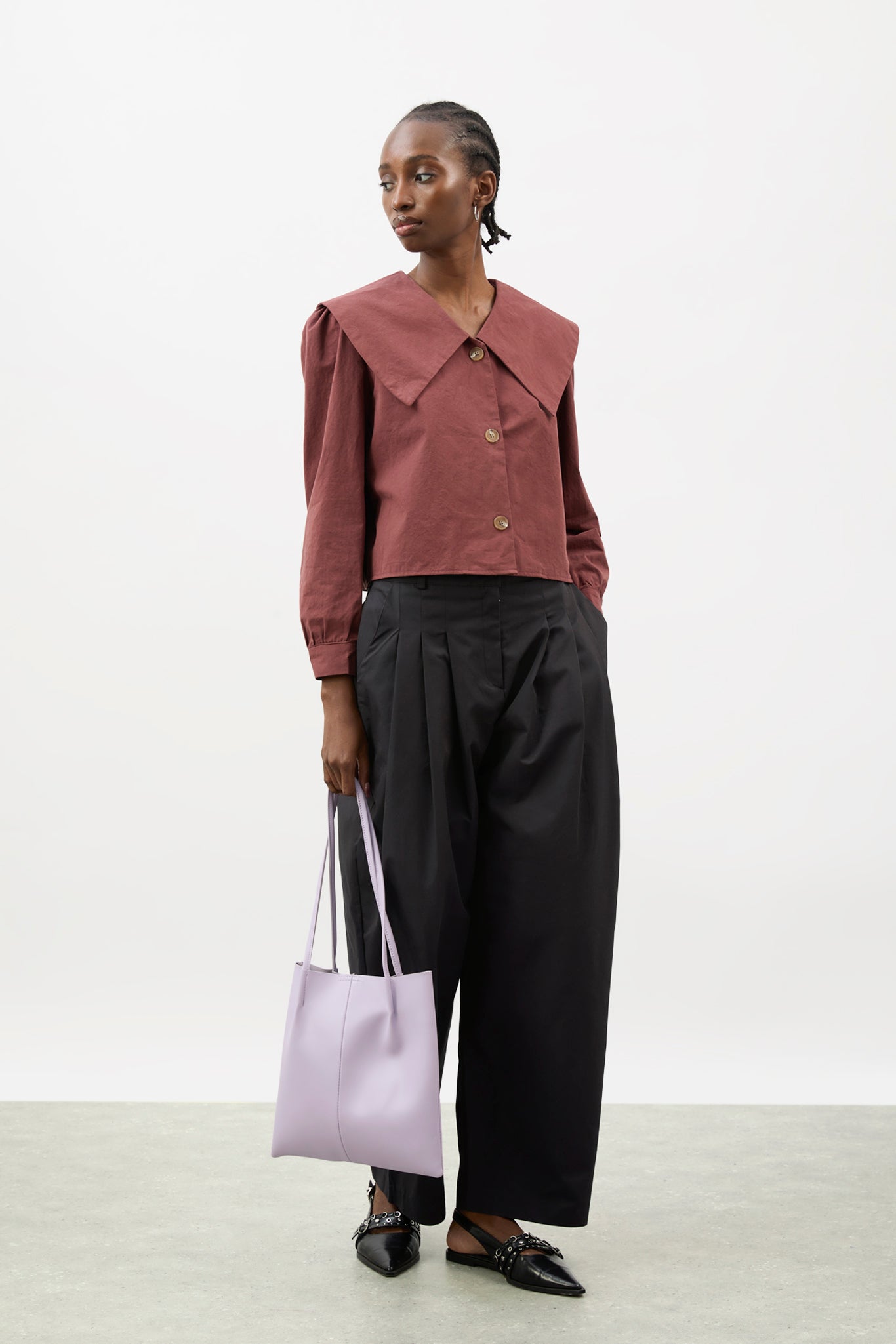 Navy multipleat trousers_4