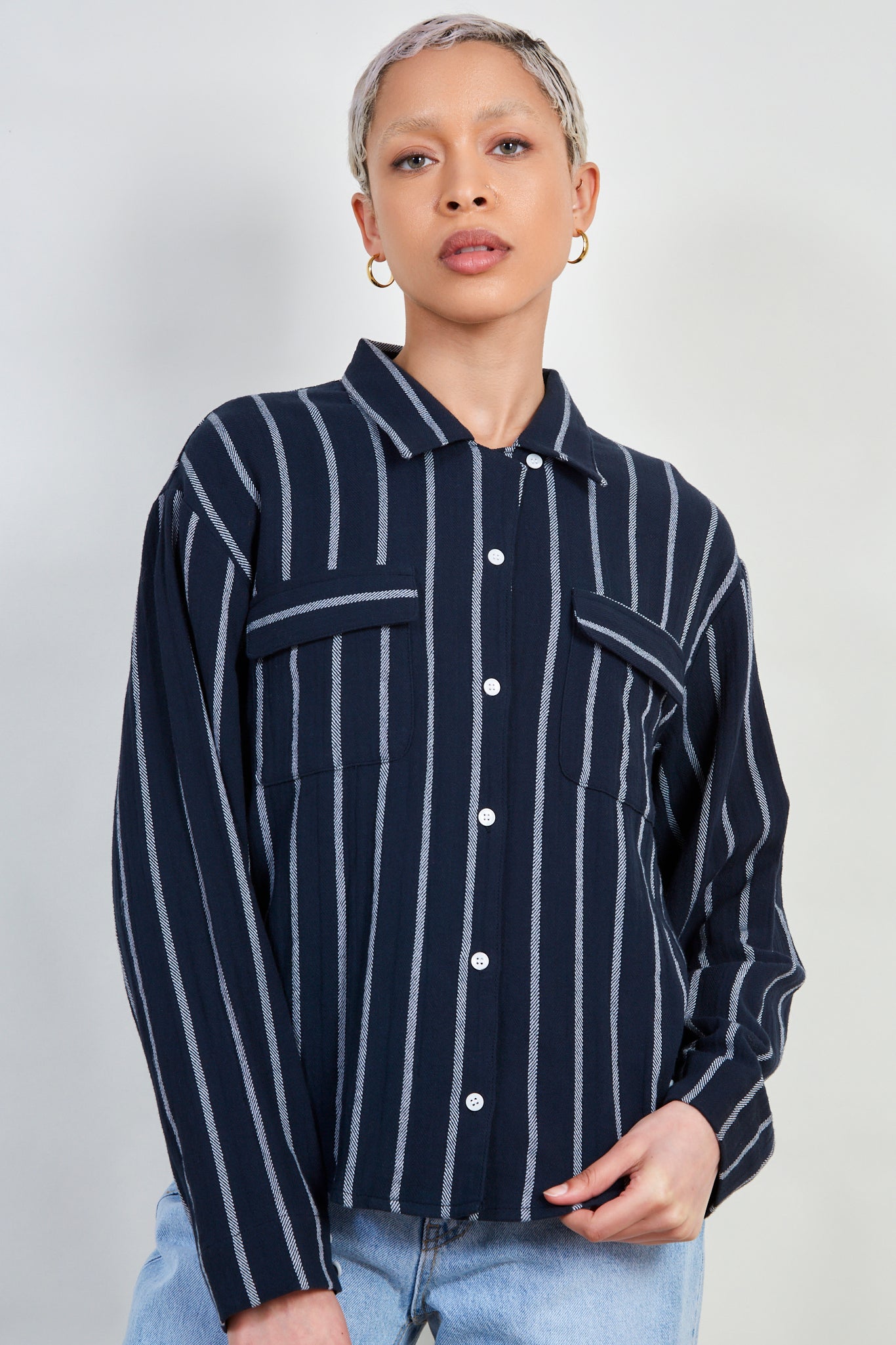 Navy and thick white stripe shirt_1
