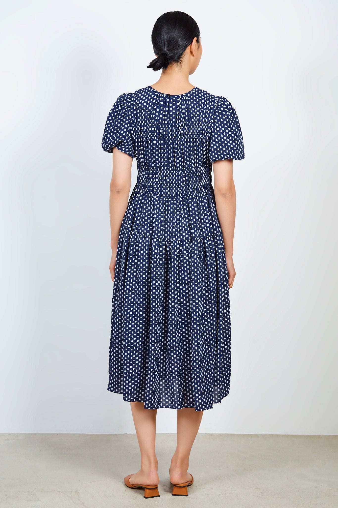 Navy and white flower smocked dress_2