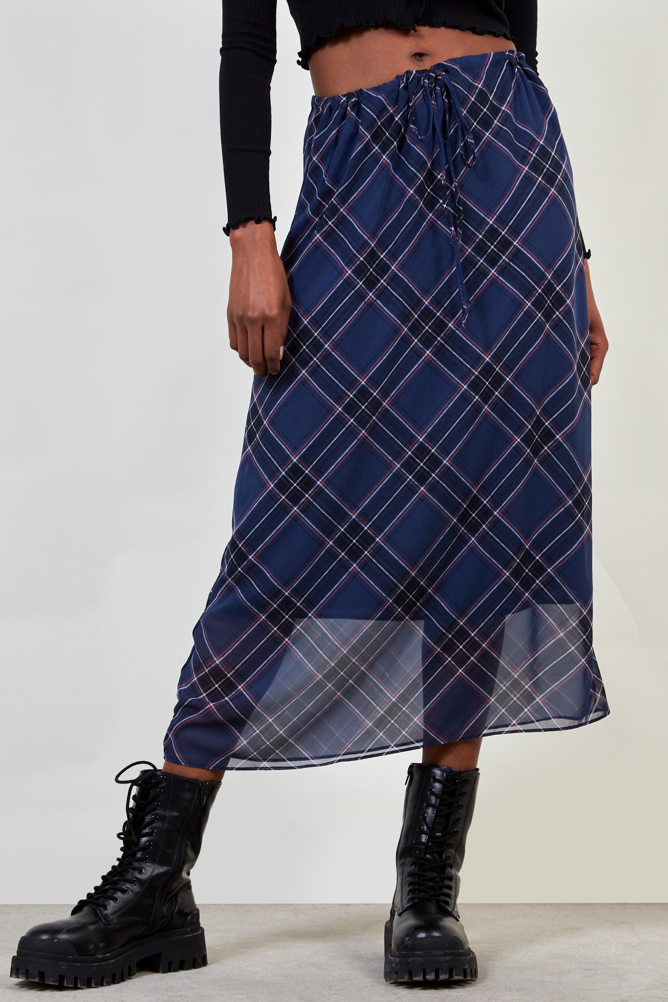 Navy plaid skirt_2