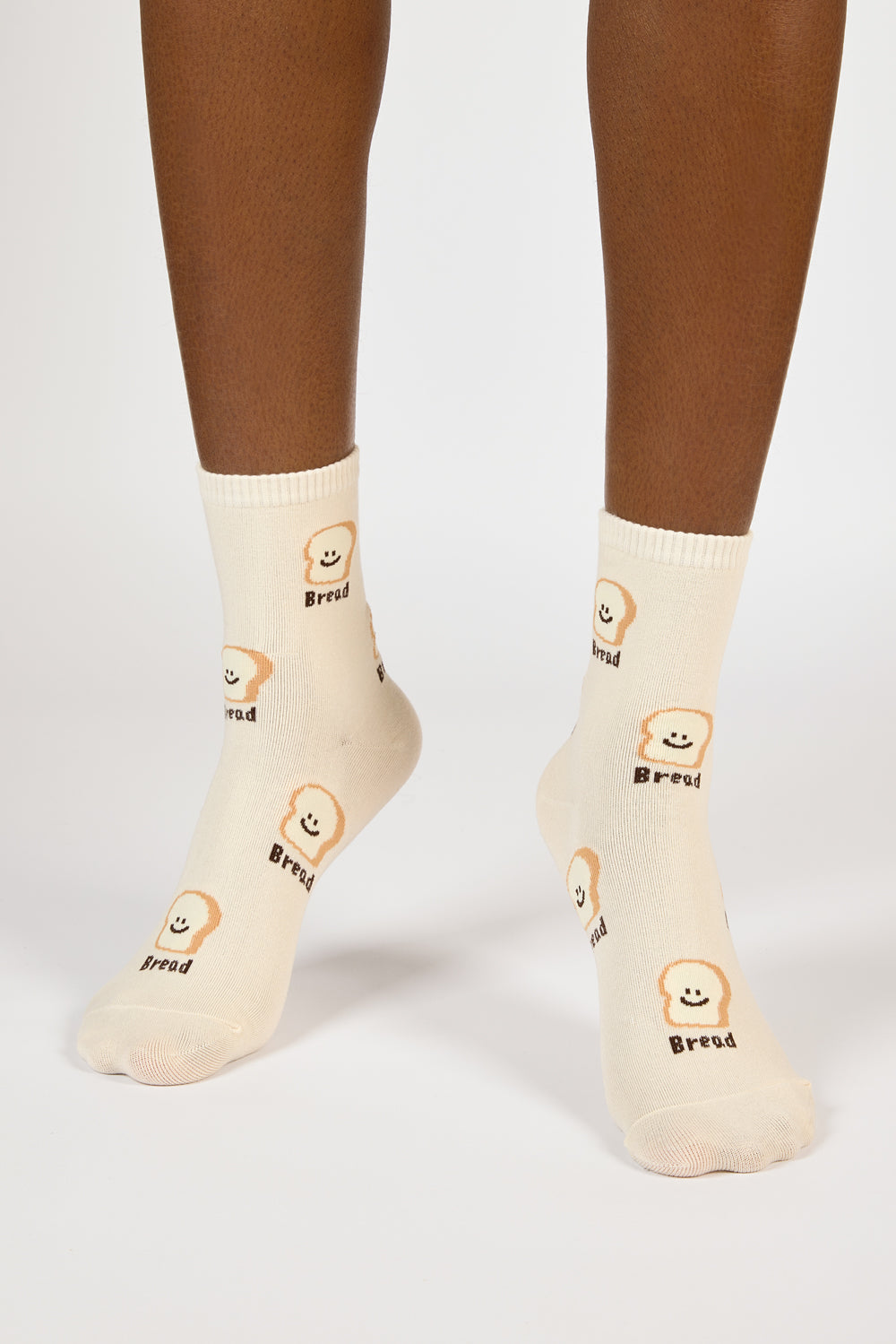 Oatmeal happy bread loaves socks_2