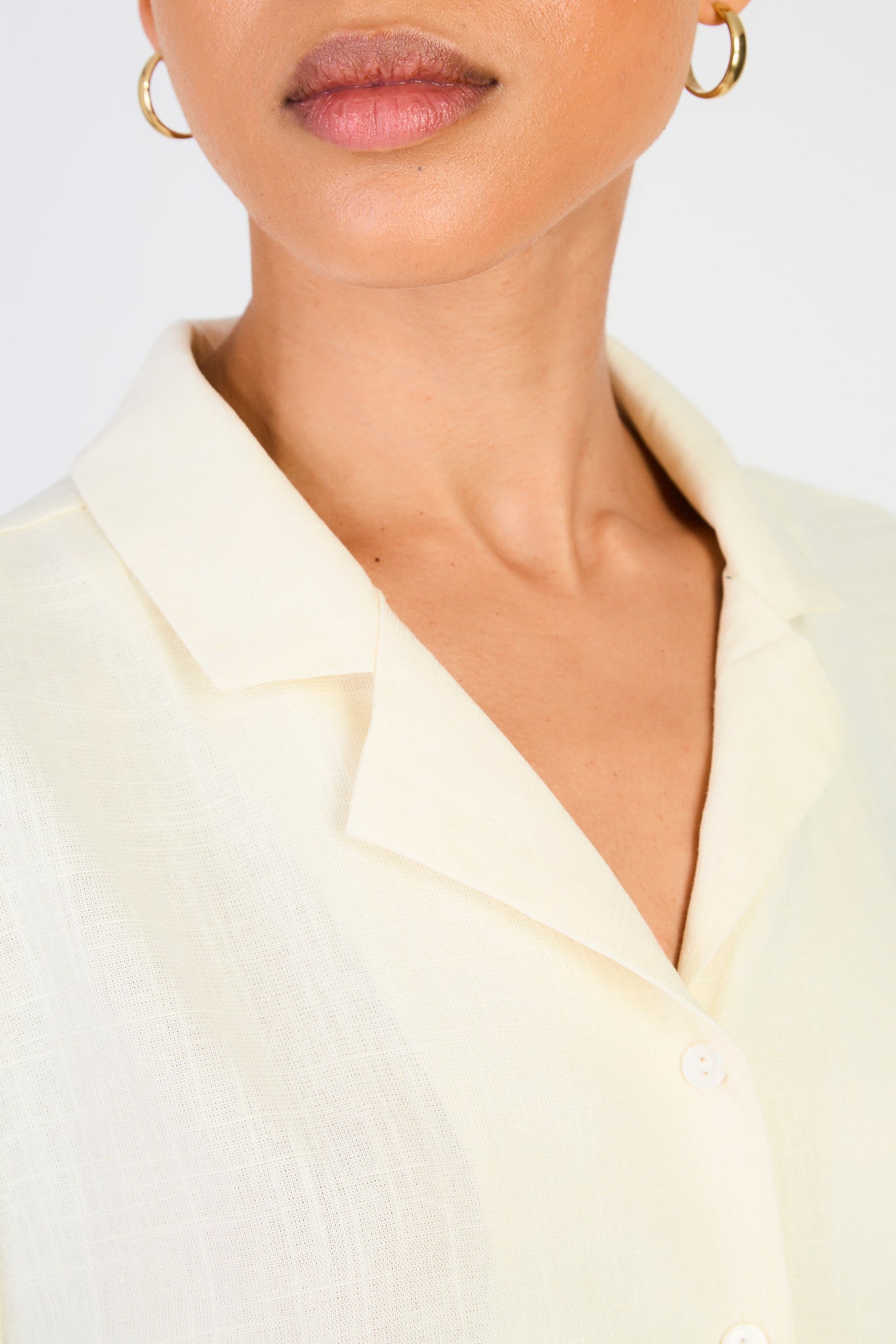 Oatmeal linen blend short sleeved shirt blouse_3