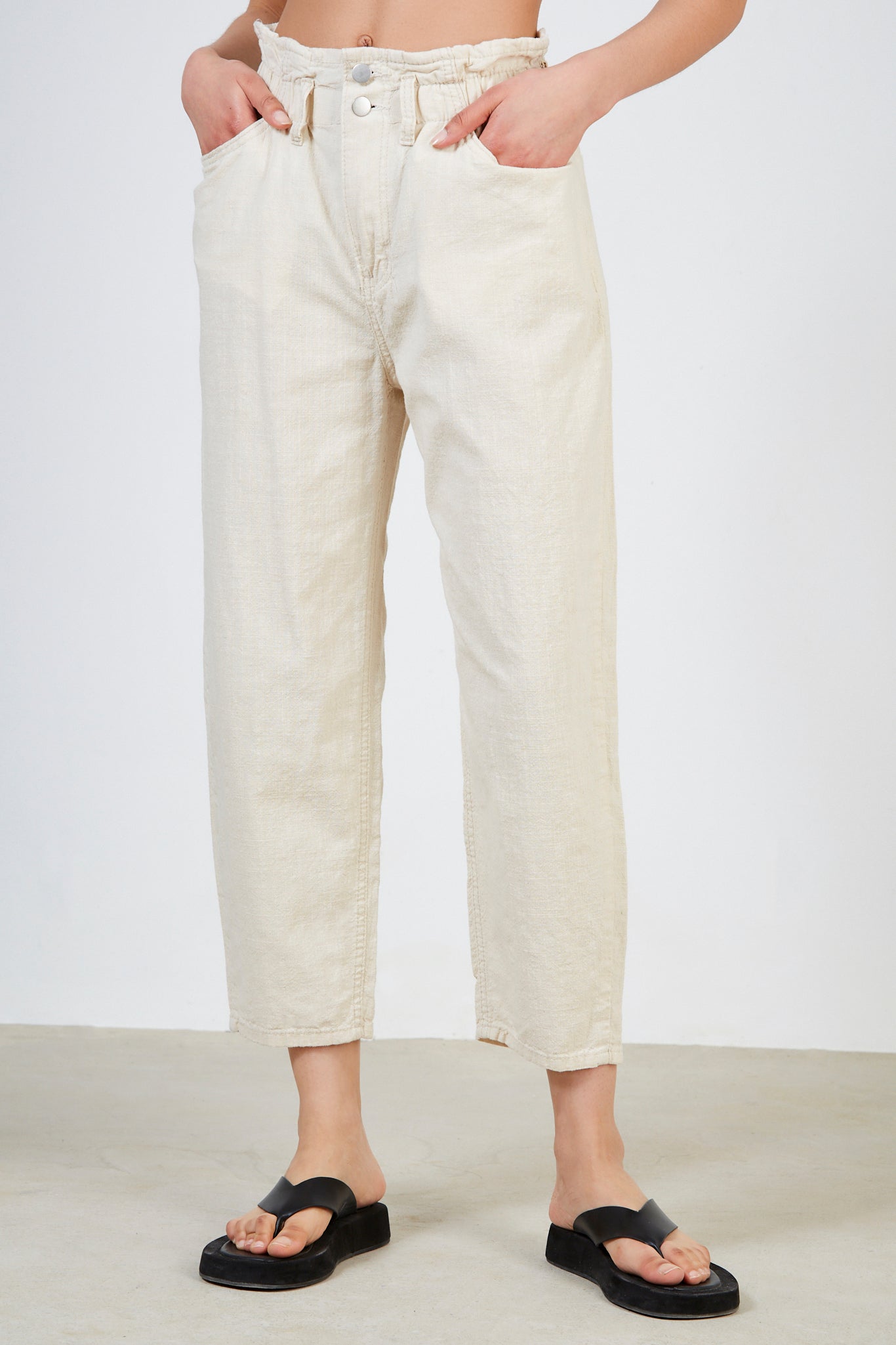 Oatmeal bag waist jeans_1