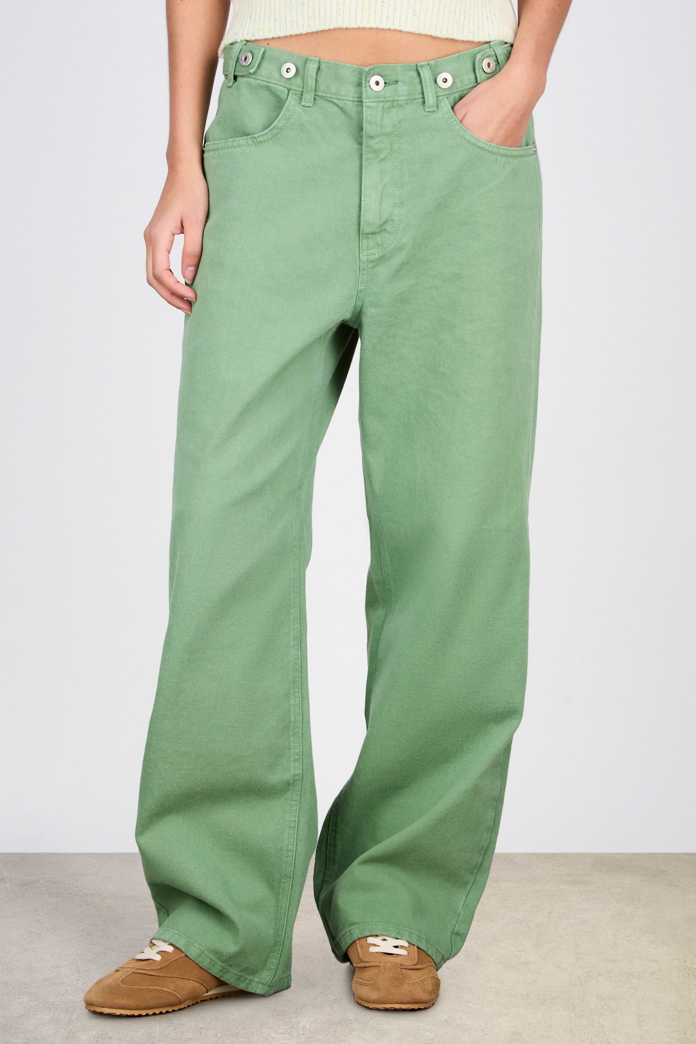 Olive green adjustable waist double button jeans_1