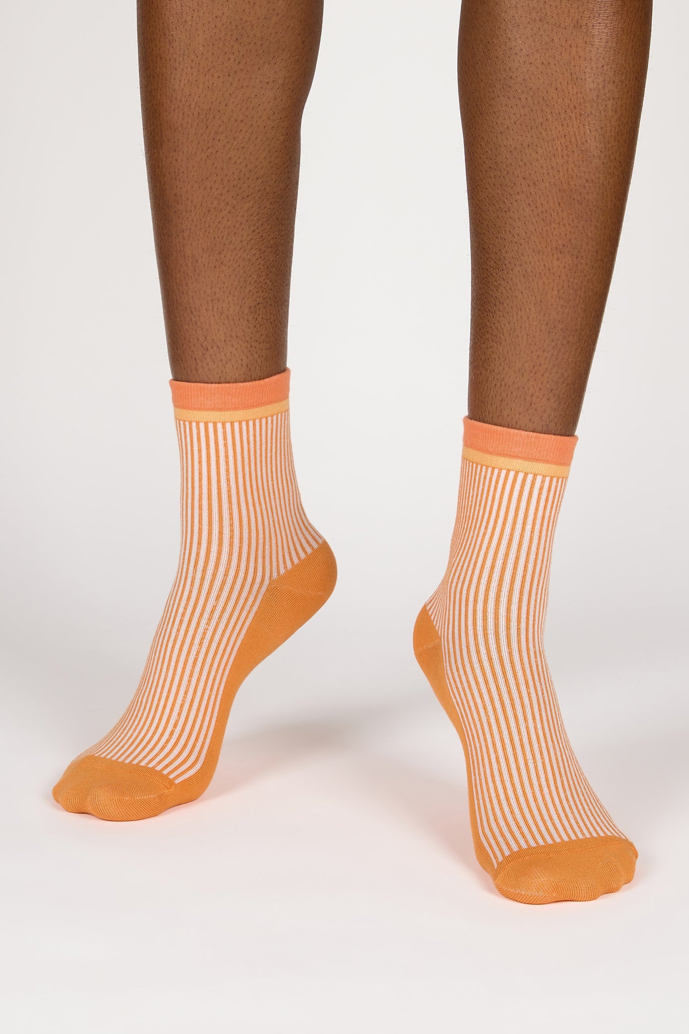 Orange ribbed light blue trim socks_1