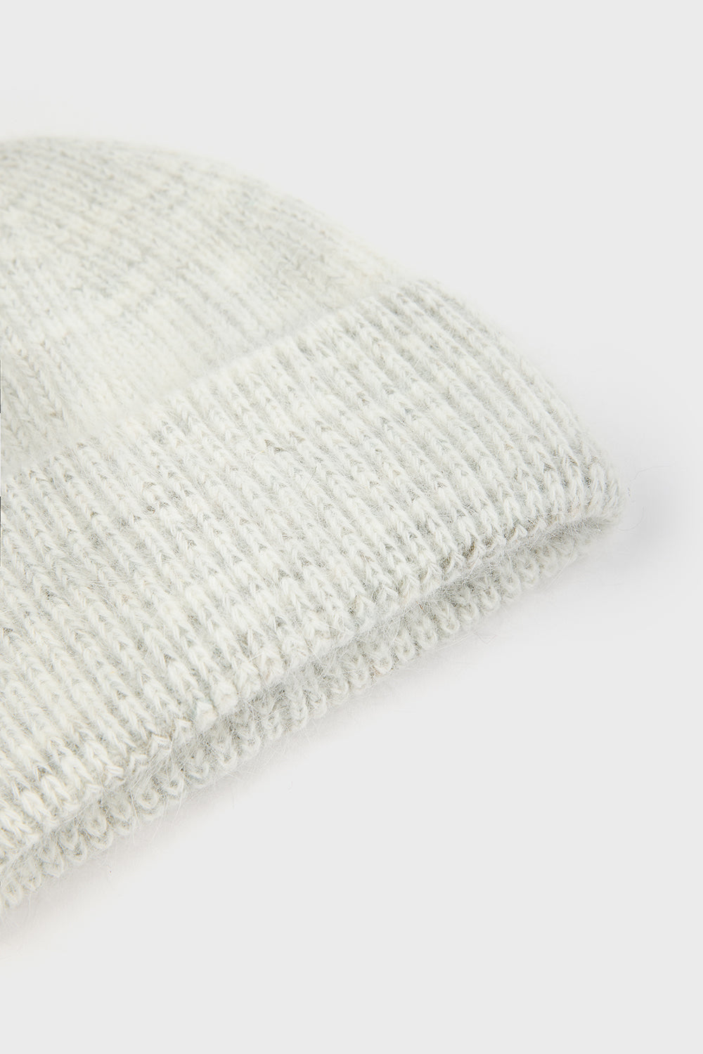 Pale grey ribbed angora blend beanie hat_4