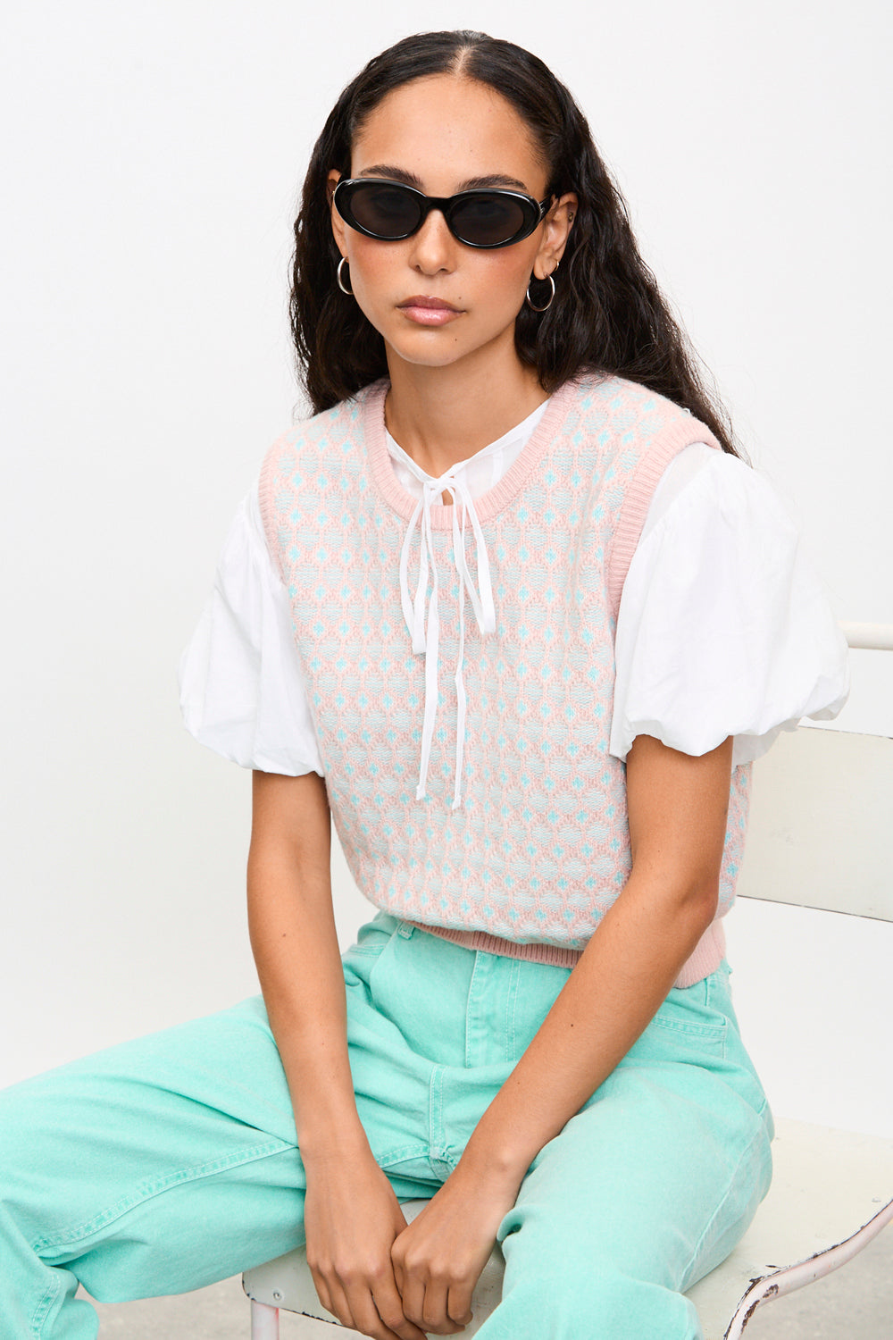 Pale pink and blue wool blend sweater vest_5