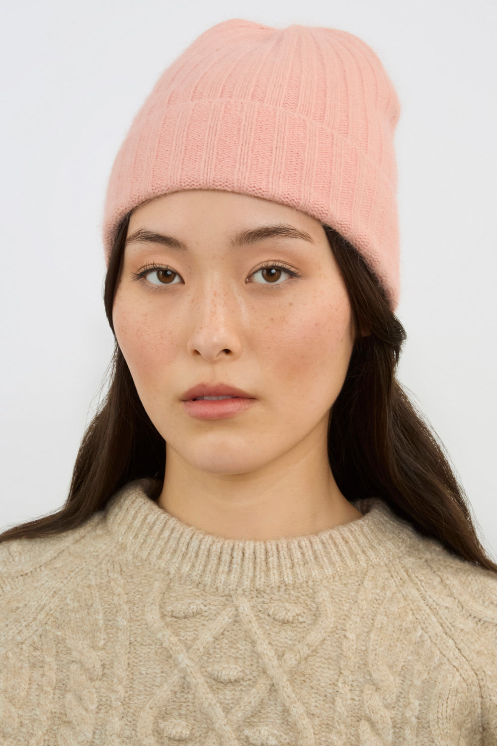 Pale pink angora wool blend large ribbed beanie hat_3