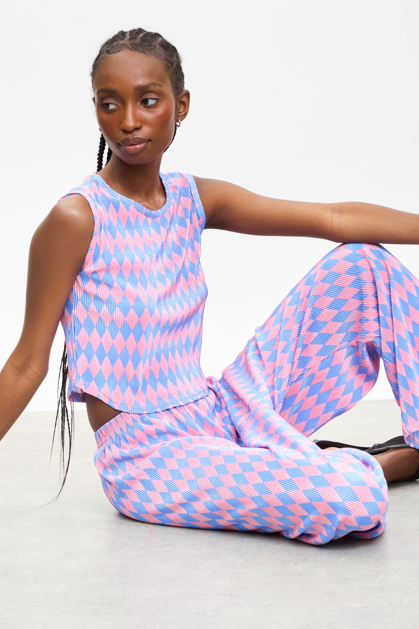 Pink and blue diamond print tank_5