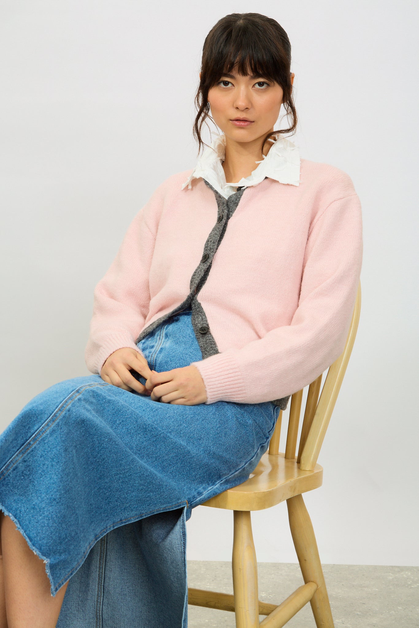 Pink and charcoal contrast trim cardigan_5