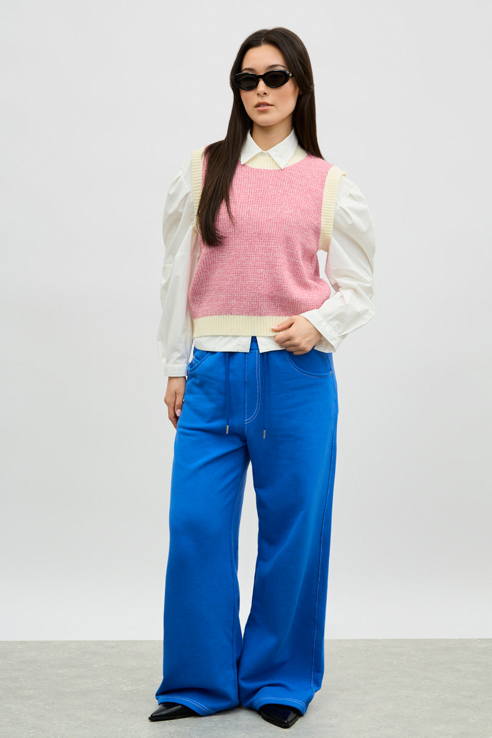 Pink and ivory mix knit sweater vest_4