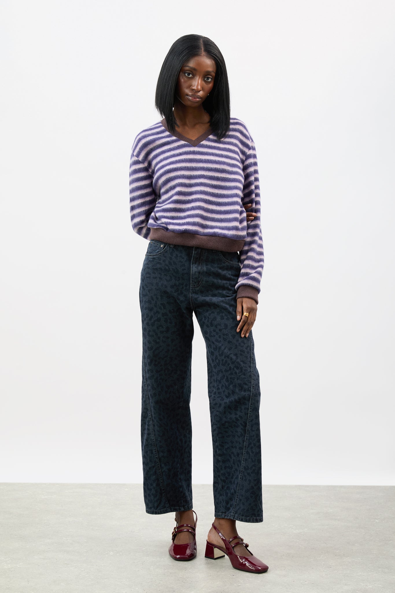 Dark purple and lilac striped fuzzy V neck sweatshirt_4