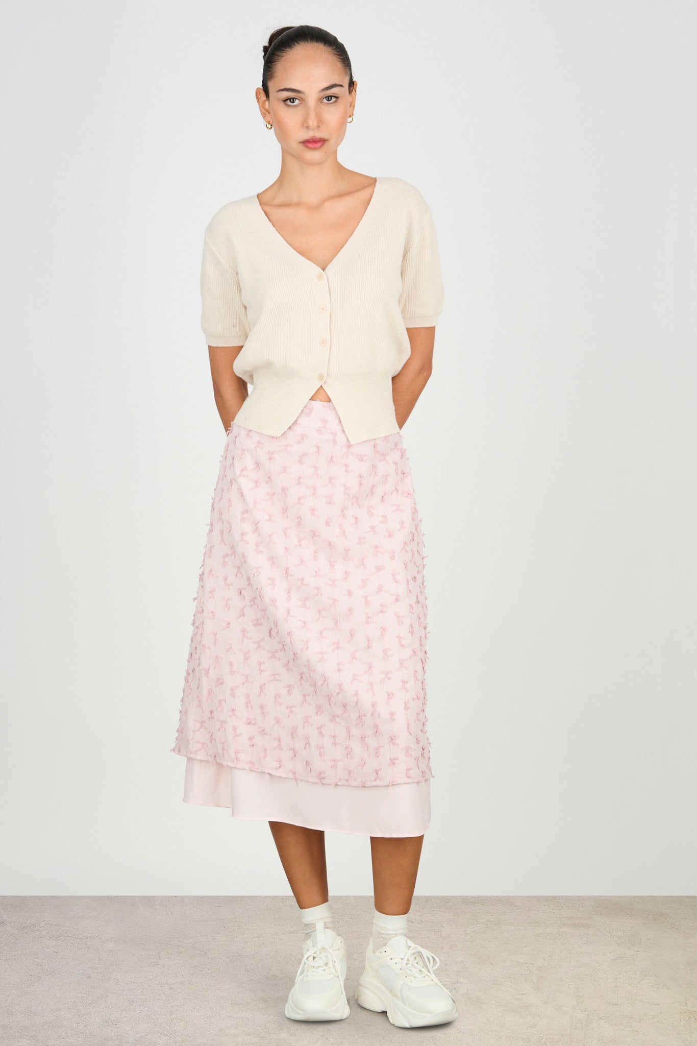 Pink on pink ribbon motif skirt_4