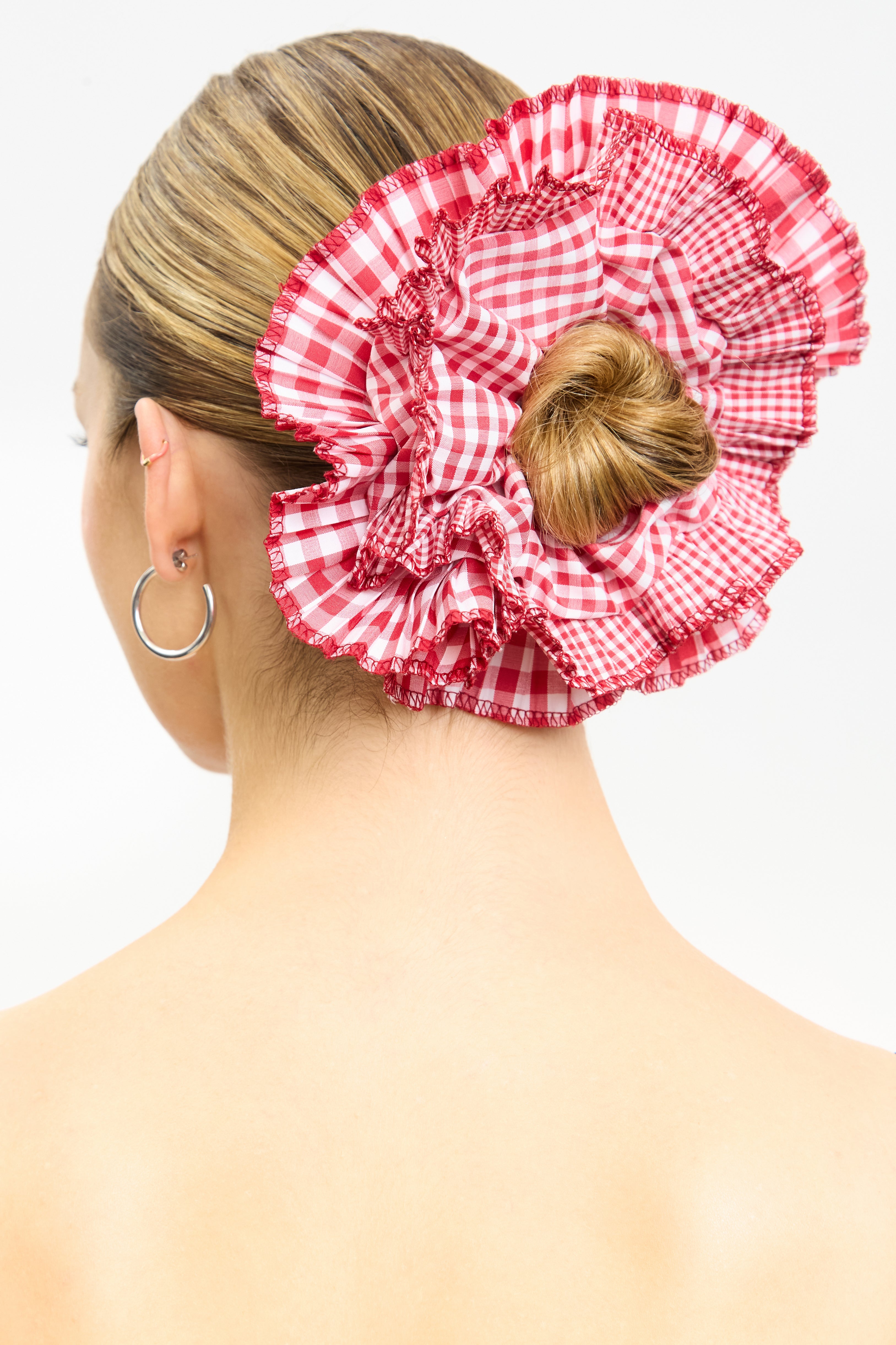Red gingham on gingham frilly scrunchie_3