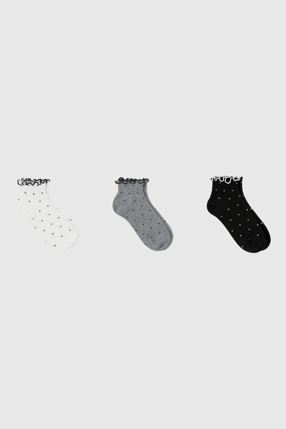 Polka dot ruffle trim socks - Set of 3