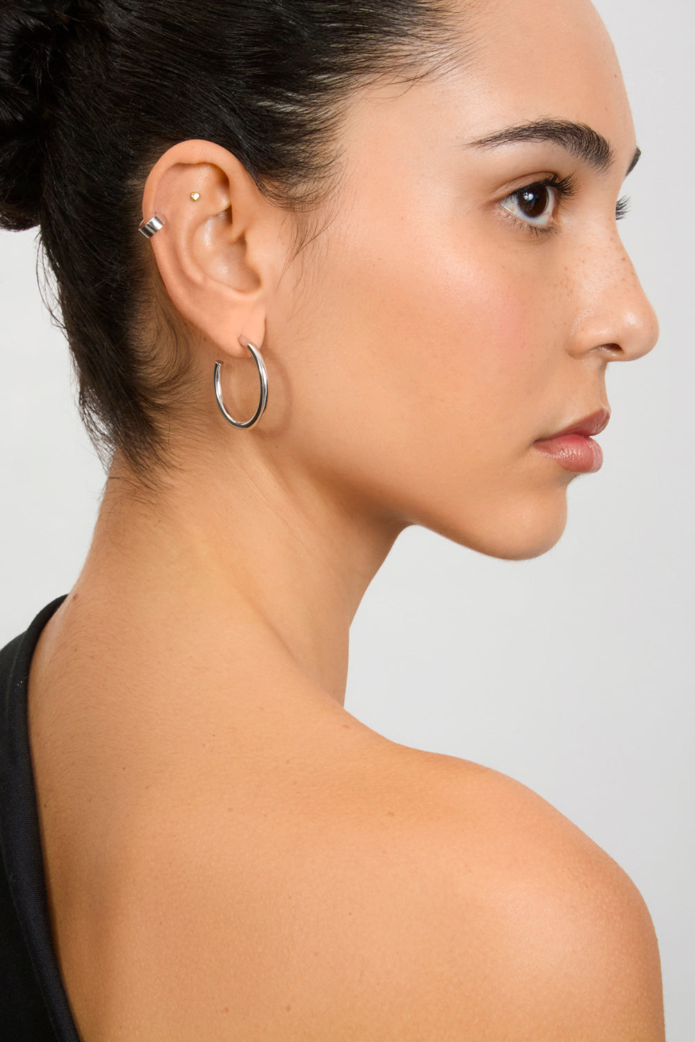 Silver 30mm thick perfect circle hoops_1