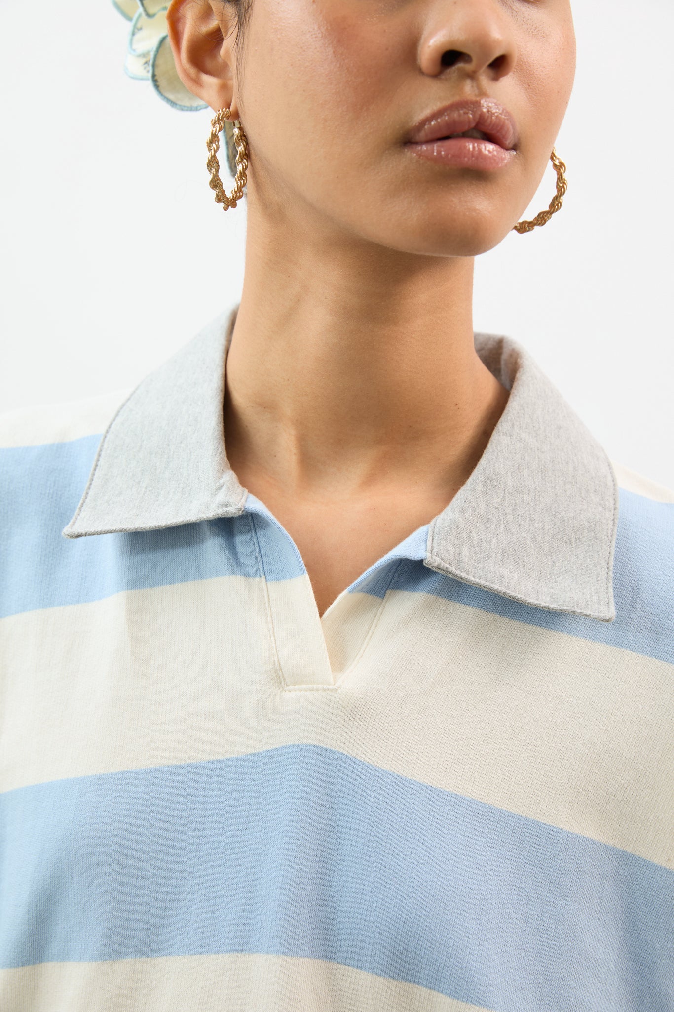 Sky blue and ivory contrast collar rugby shirt_3