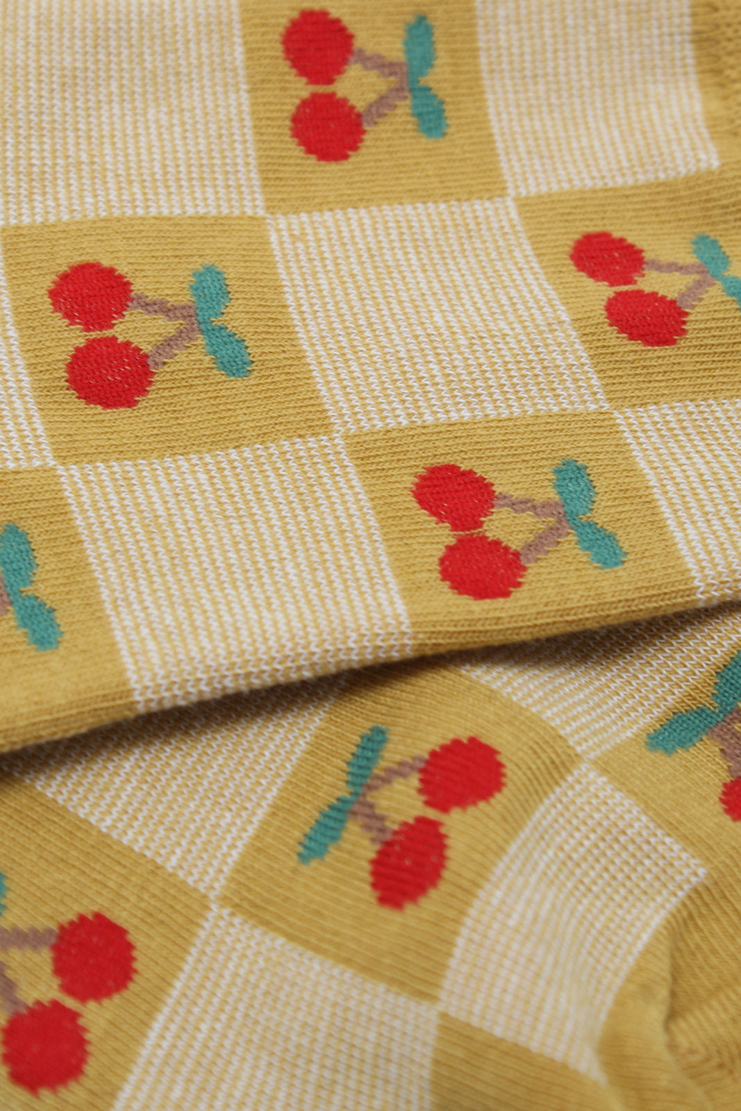 Mustard check cherry socks_4