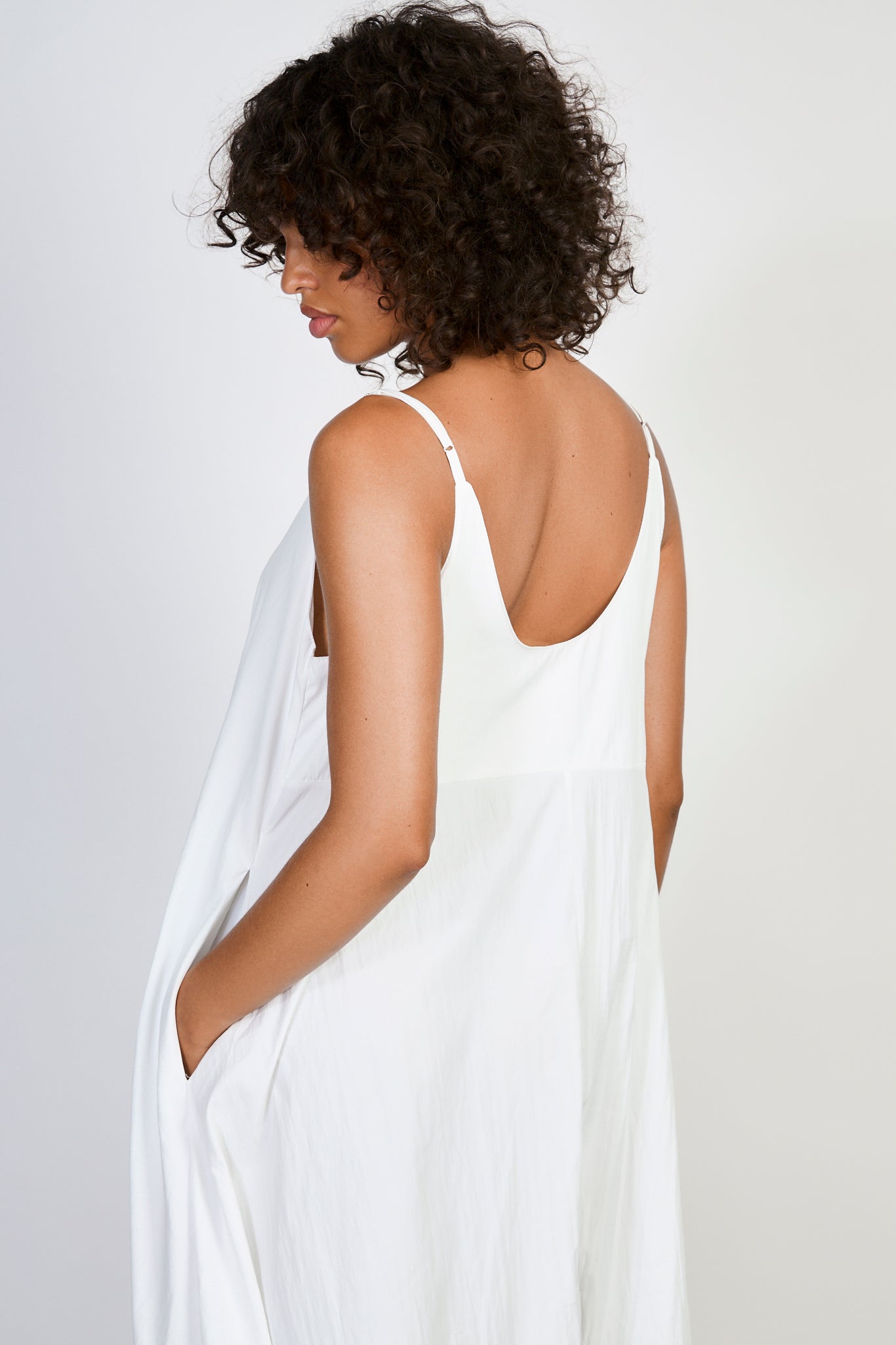 White V neck floaty midi dress_3