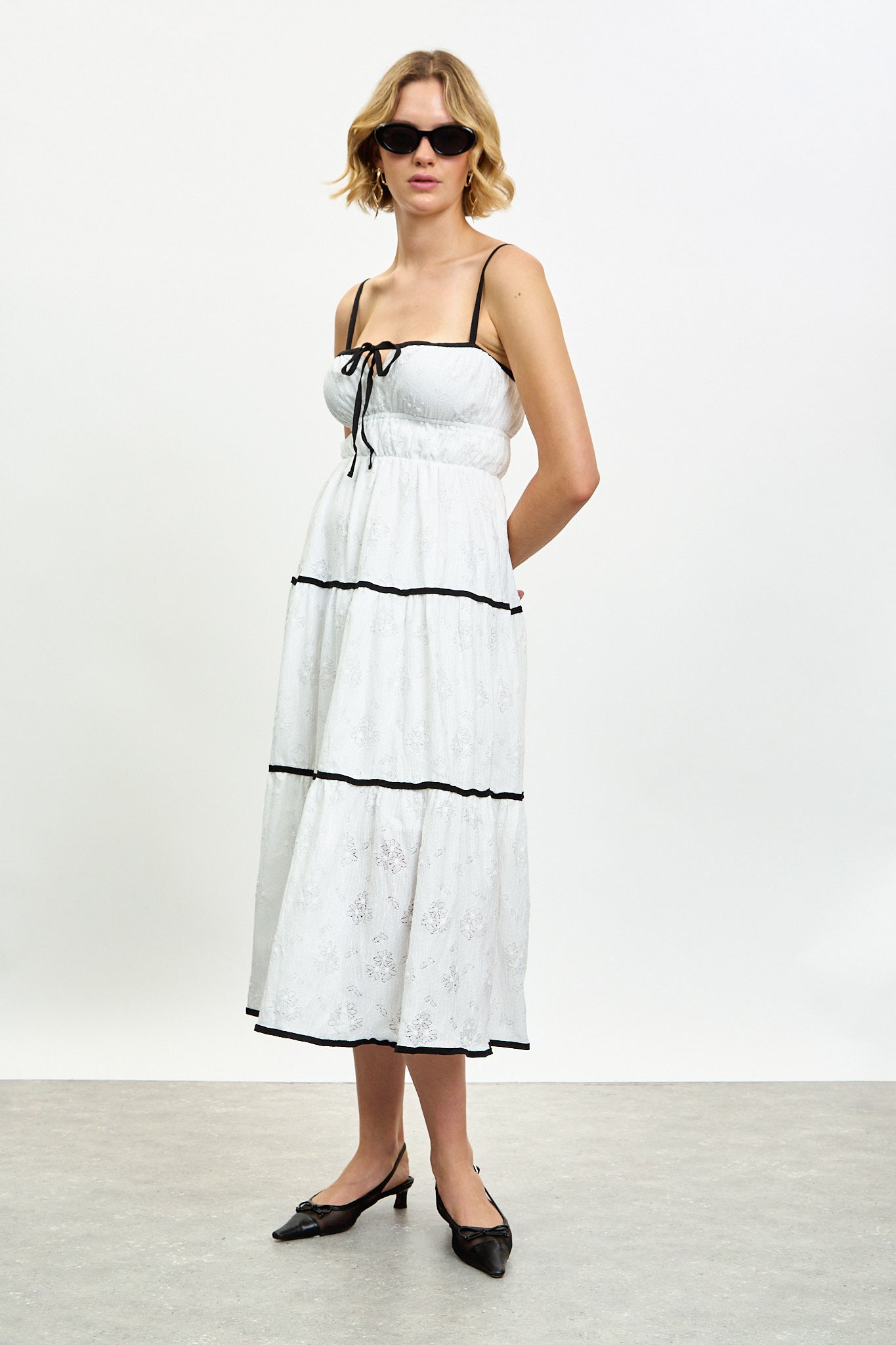 White and black trim tiered strappy dress_1