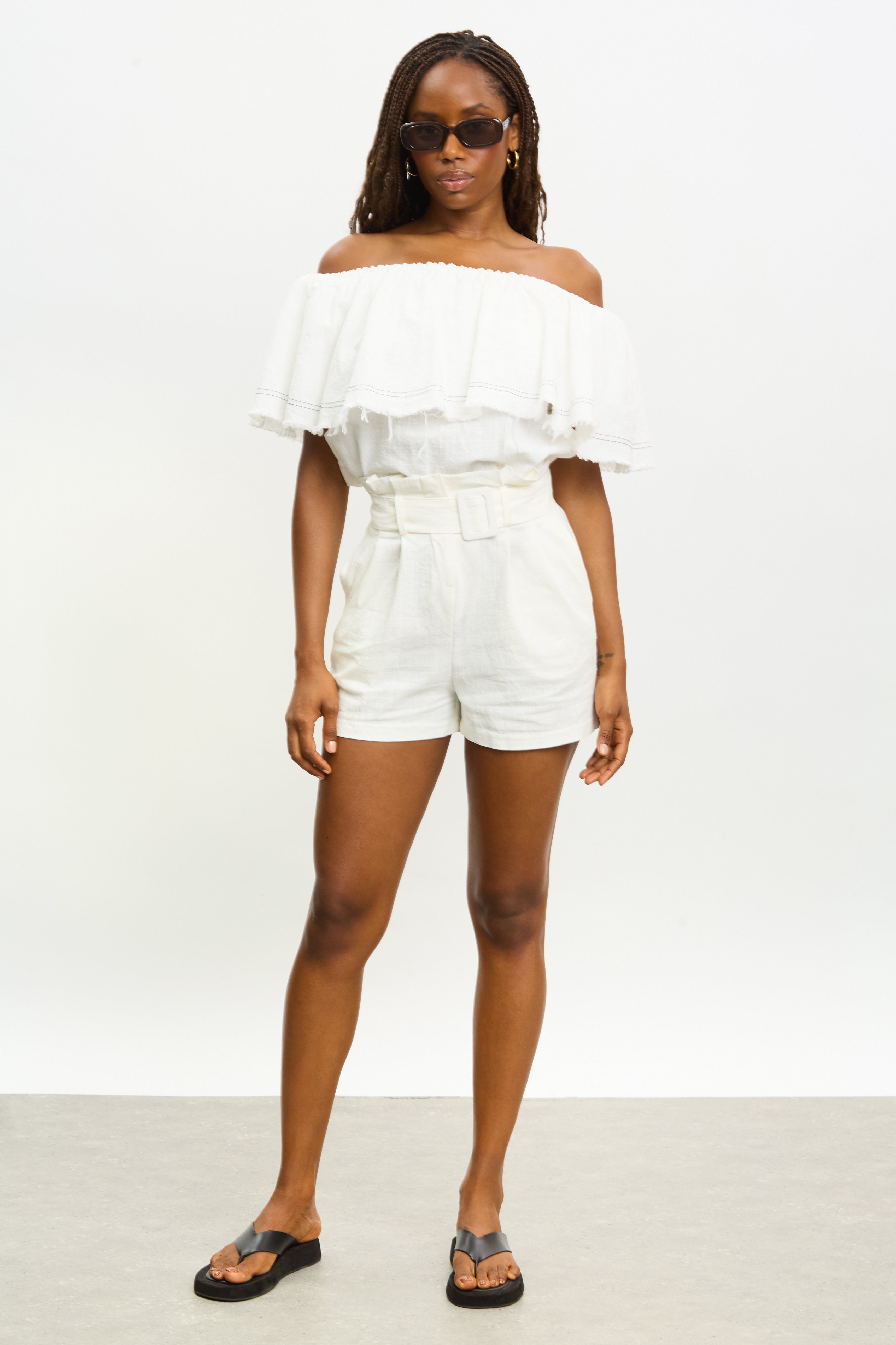White double pleat tailored shorts_4