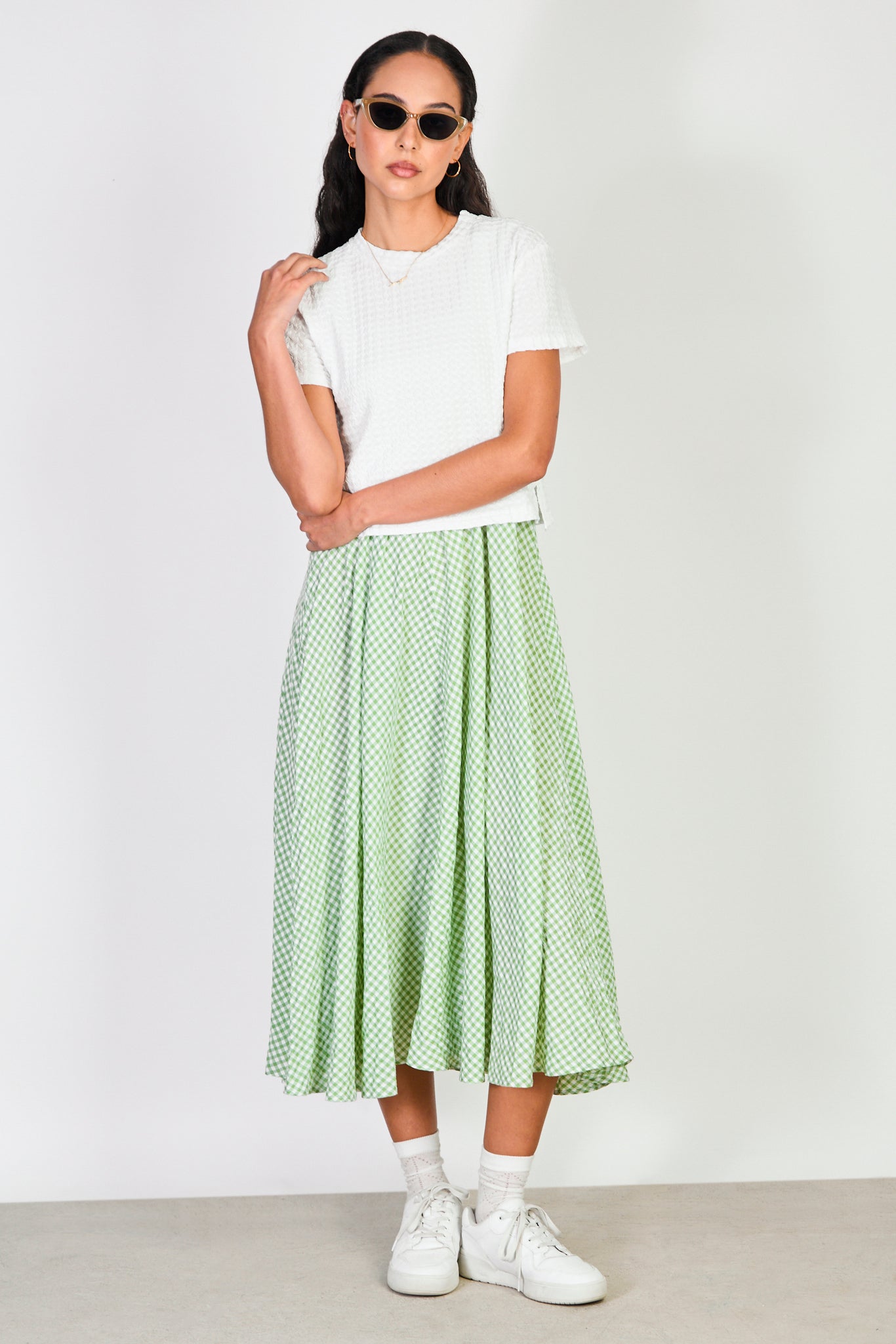 White herringbone textures short sleeved top_4