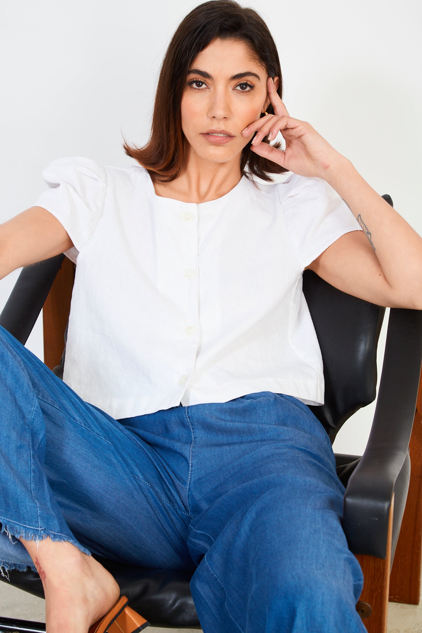 White linen blend structured sleeve blouse_1