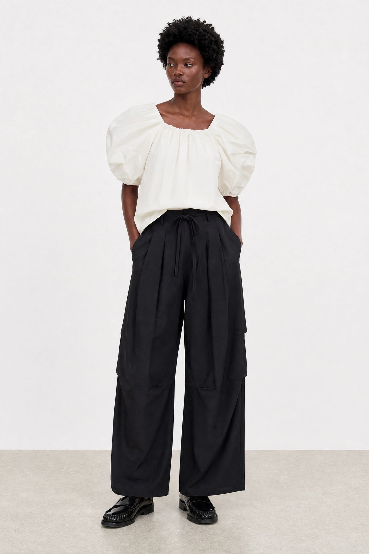 White puff sleeve blouse_3