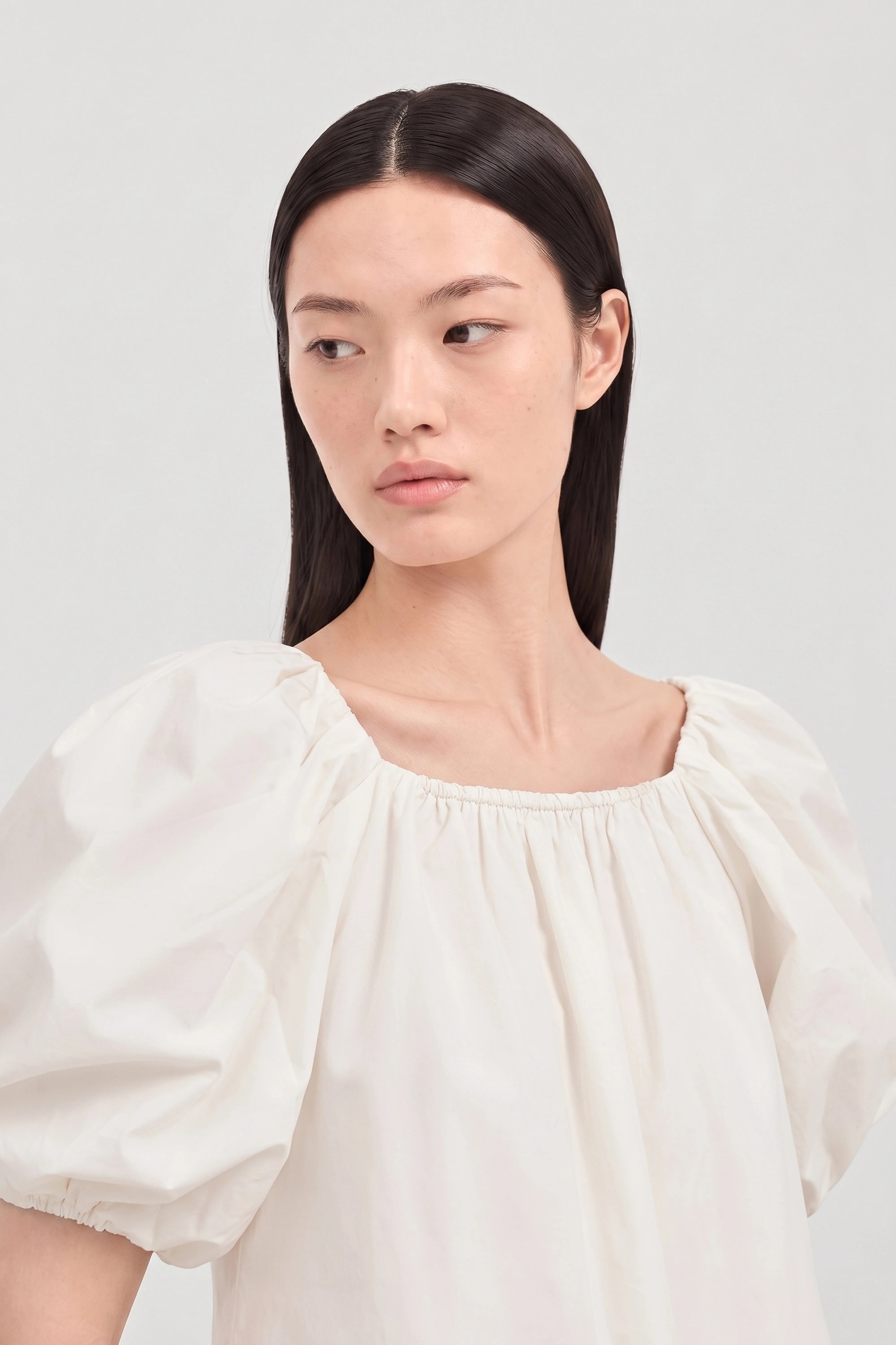 White puff sleeve blouse_2