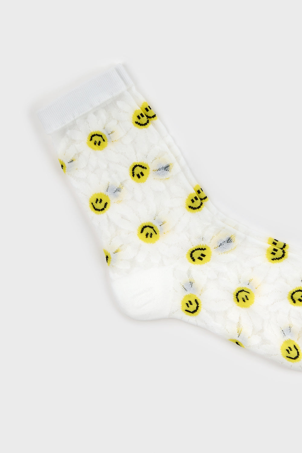 White sheer daisy smiley face socks_4