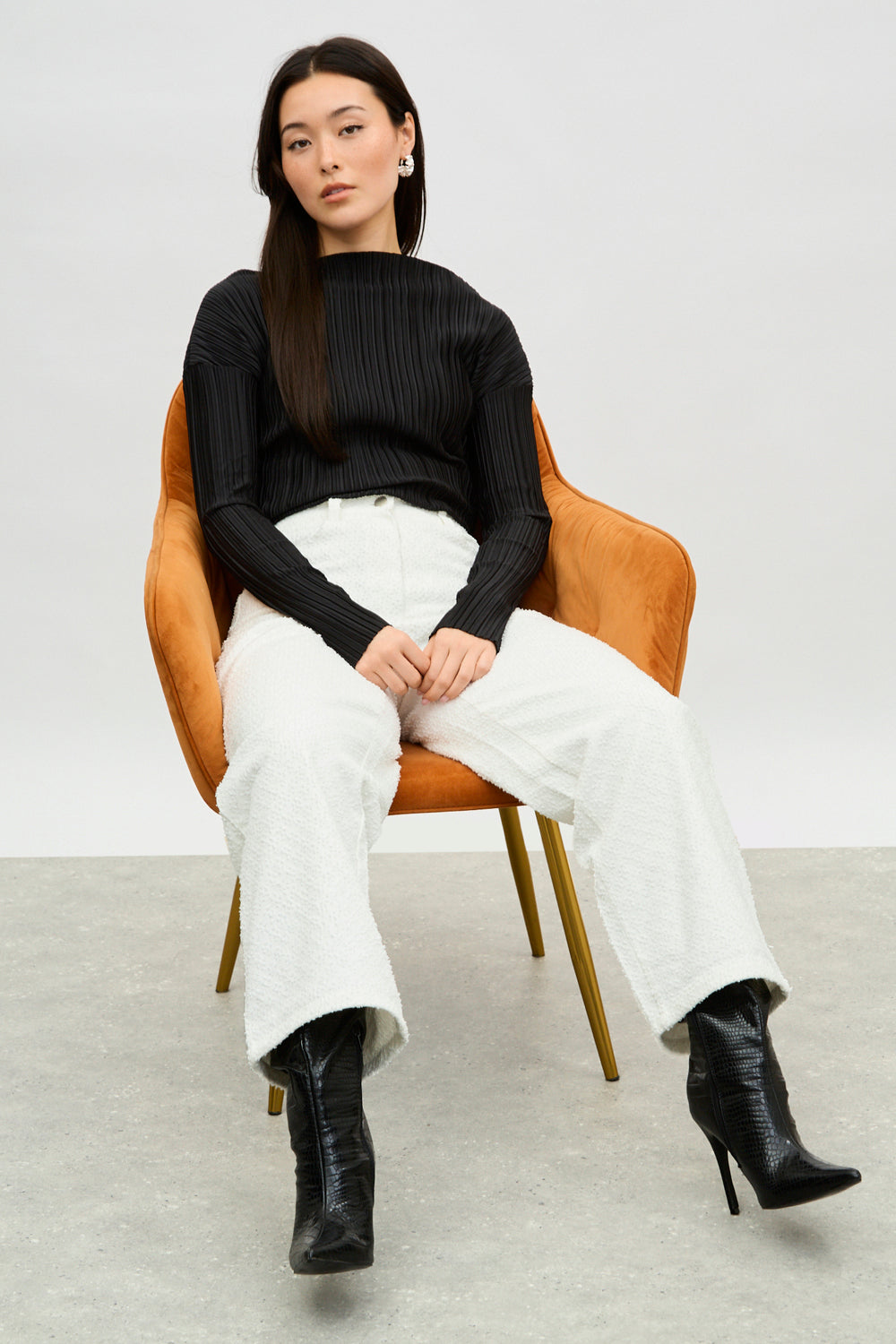 White textured jeans_5