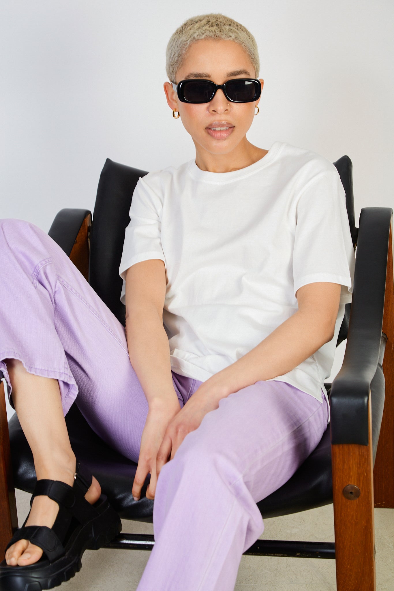 White vintage texture t-shirt_5