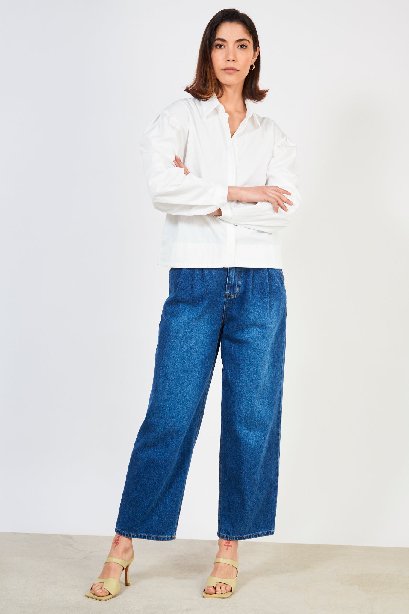 White wide fit collared shirt_3