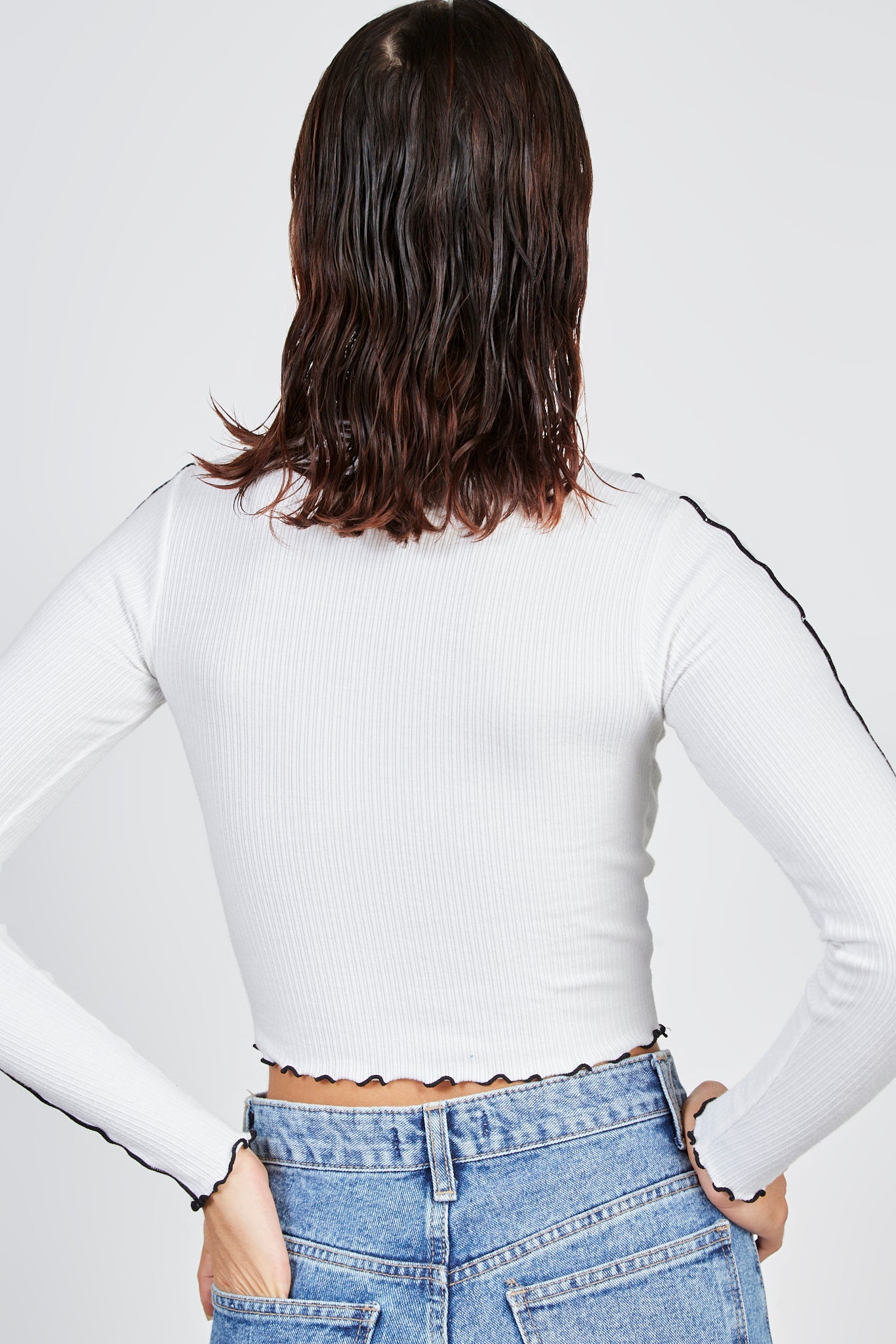 White and black trim top_2