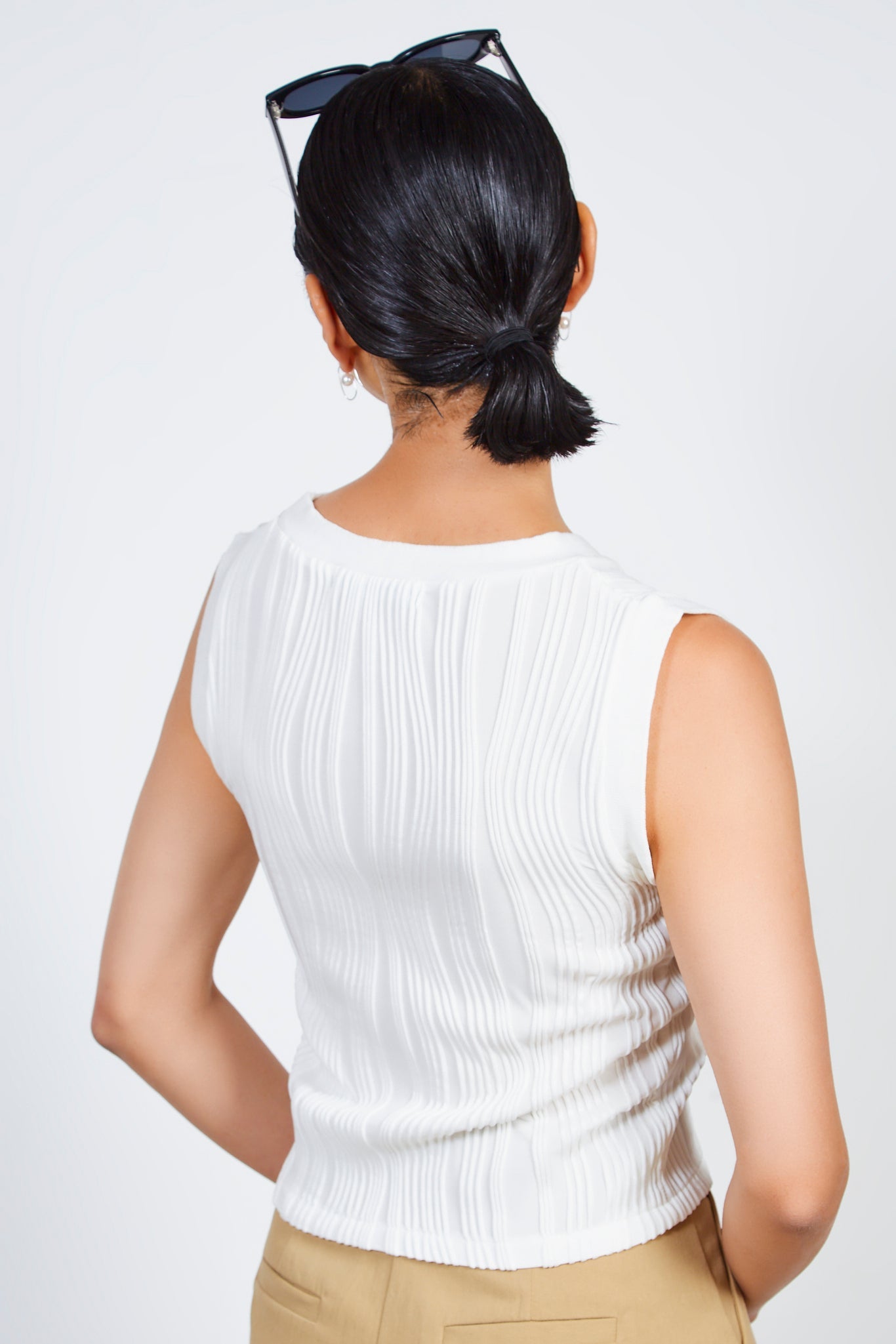 White curved rib knit tank_2