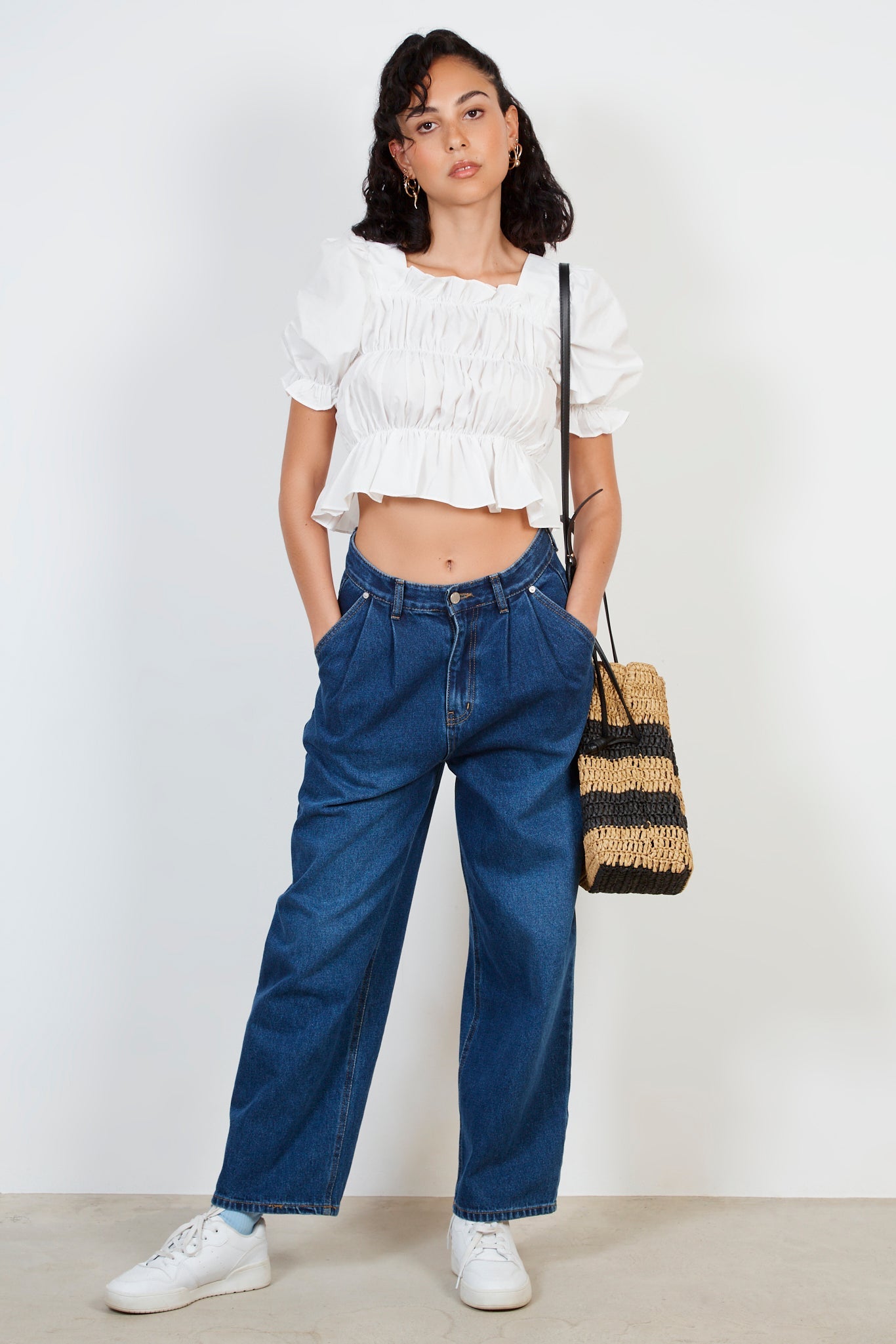 White ruched bodice short sleeve top_3