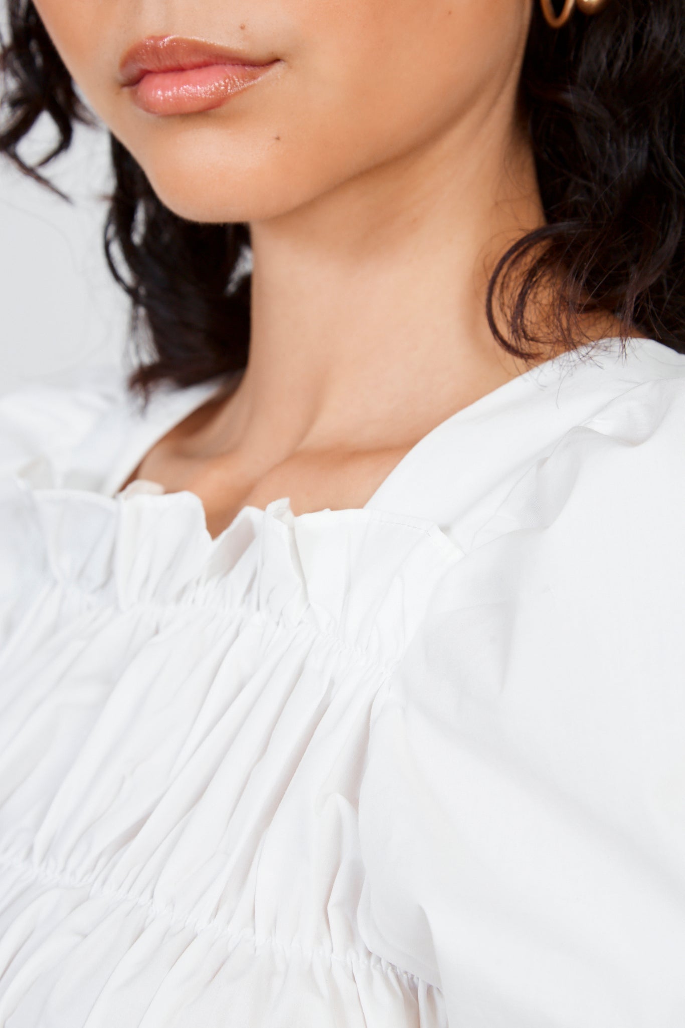 White ruched bodice short sleeve top_4