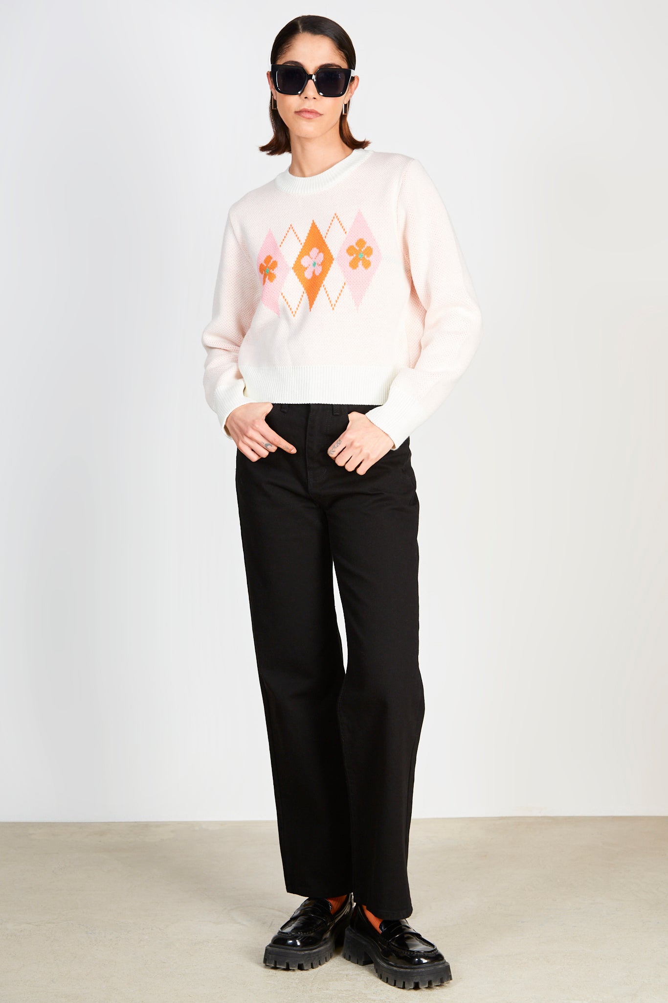 White pink and orange argyle floral jumper_5