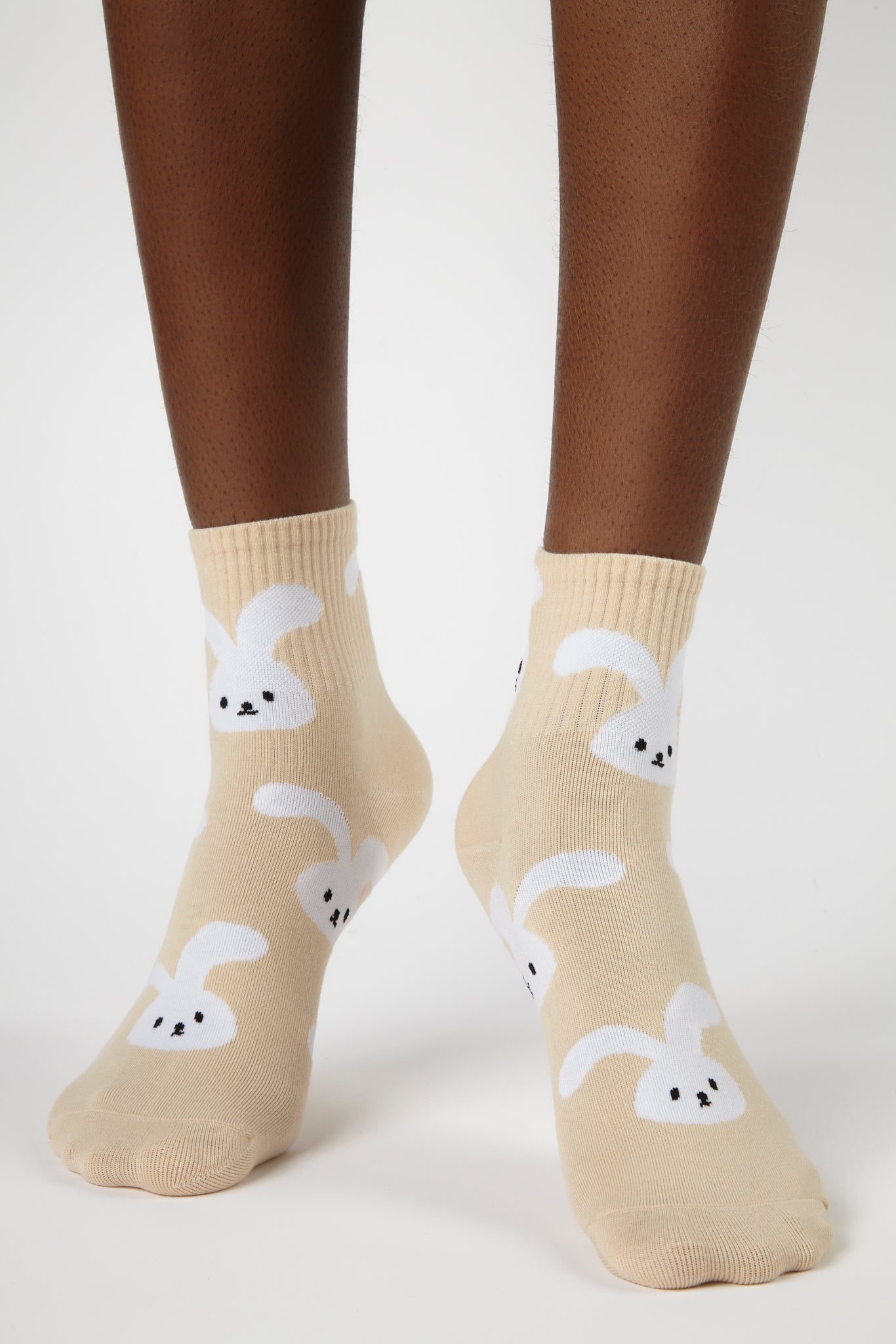 Beige and white 'Zodiac Rabbit' floppy ears socks_4