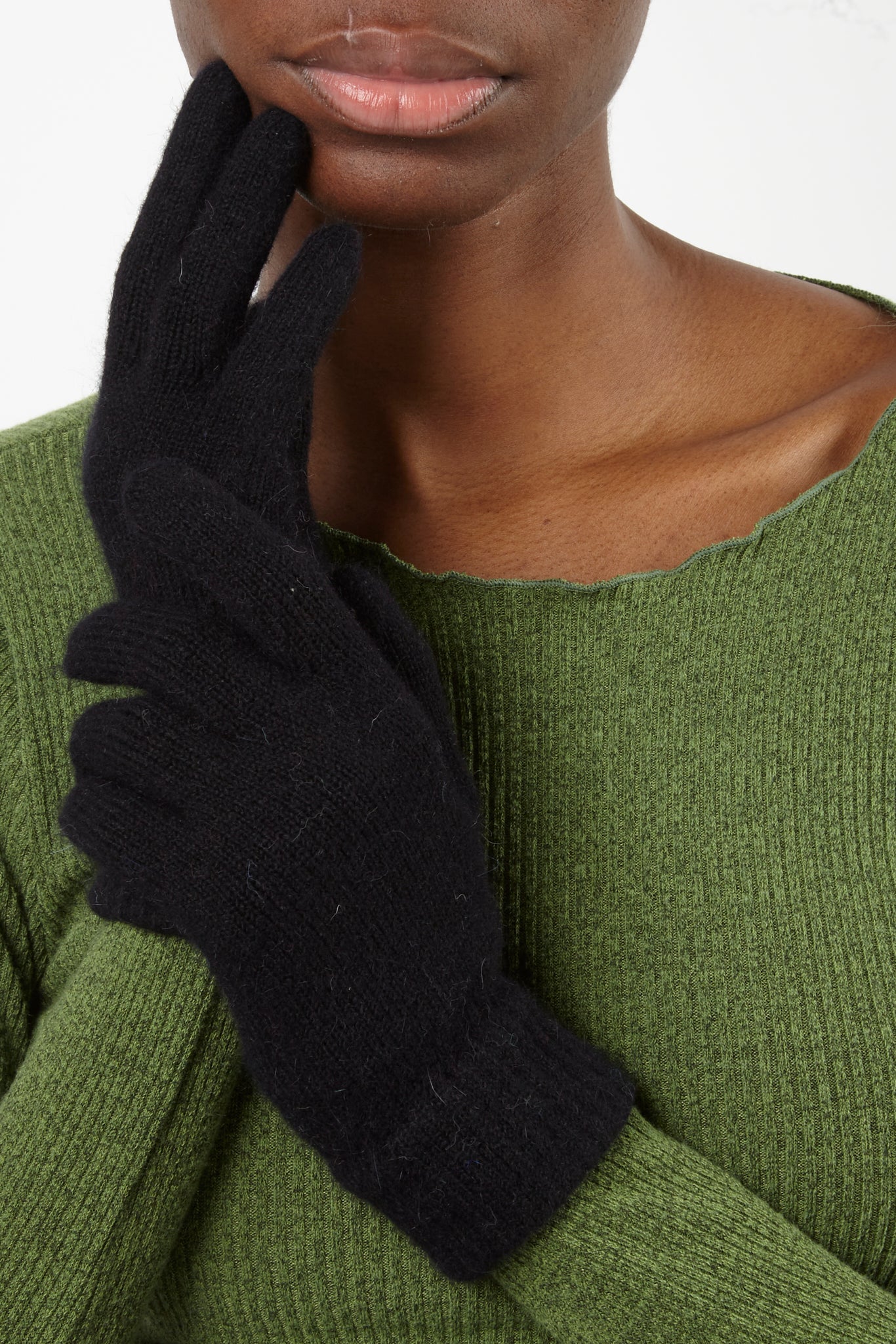 Black mohair gloves_5