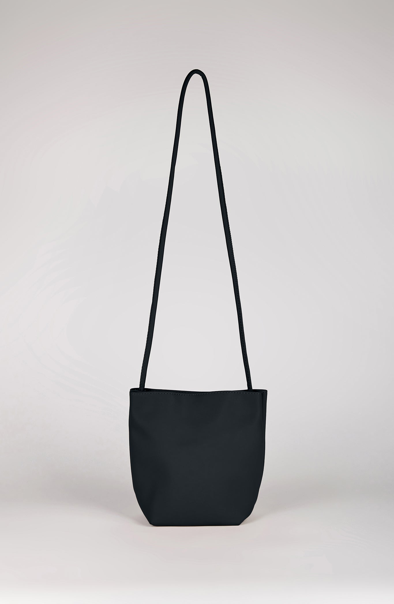 Black vegan leather small cross body bag_1