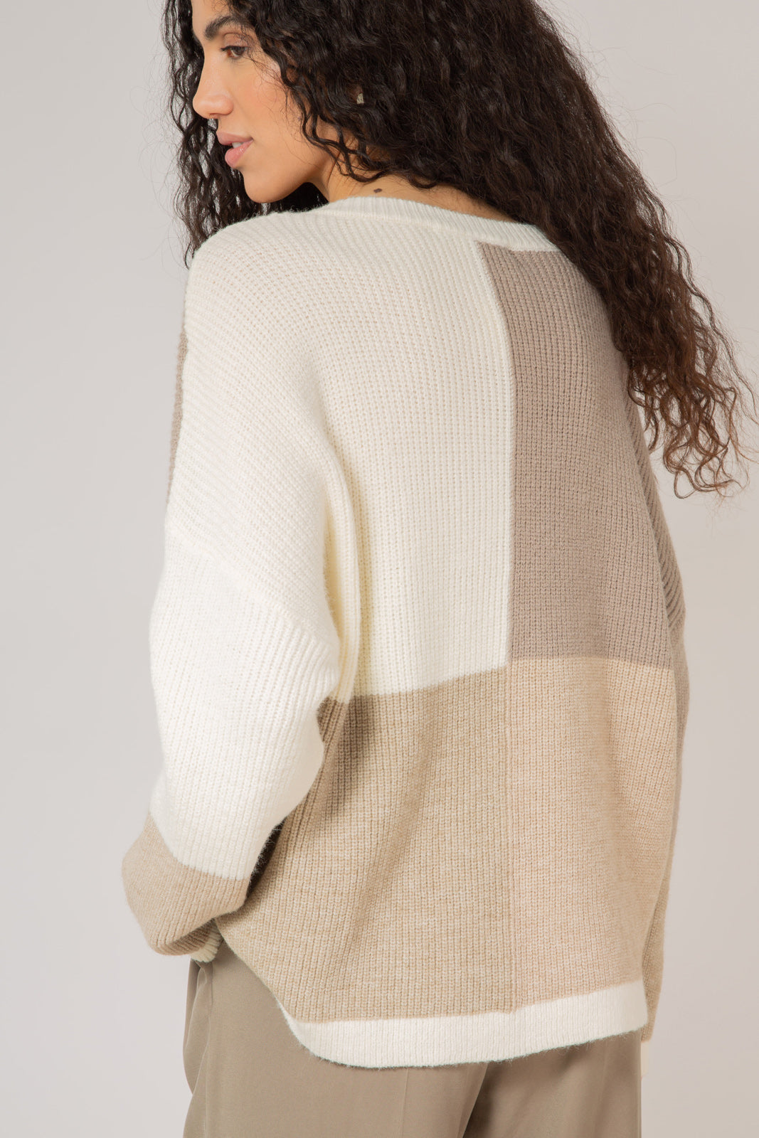 Brown and beige block check top_3