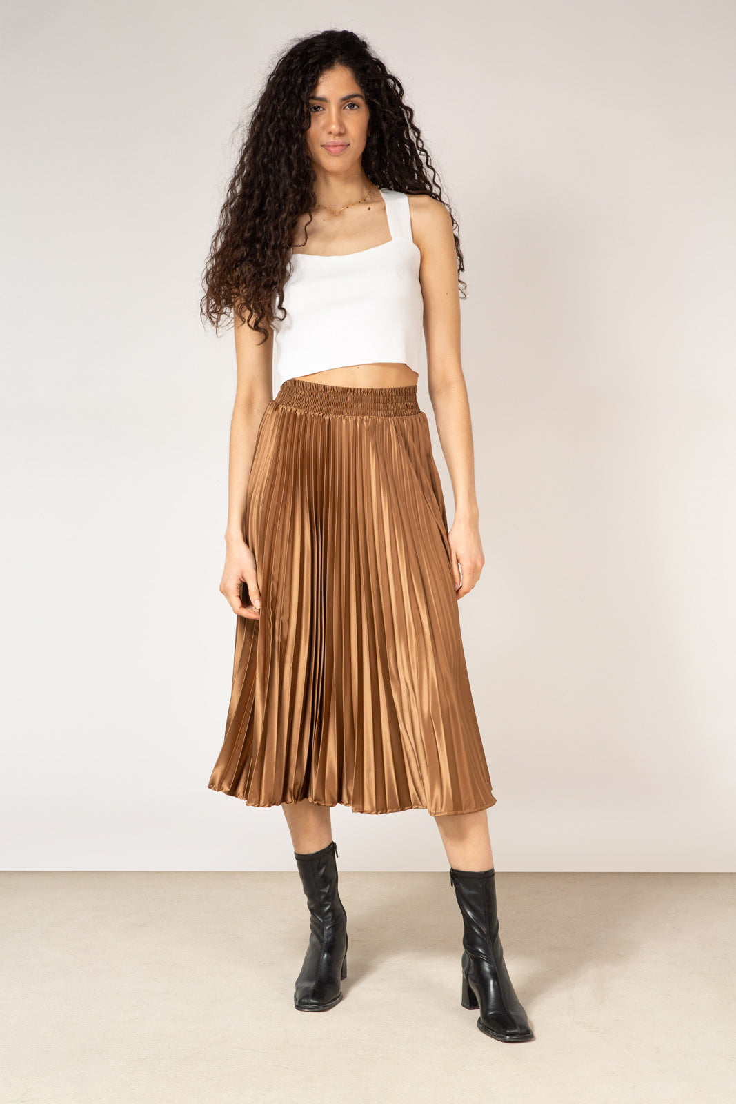 Brown satin pleated thick waistband skirt_1