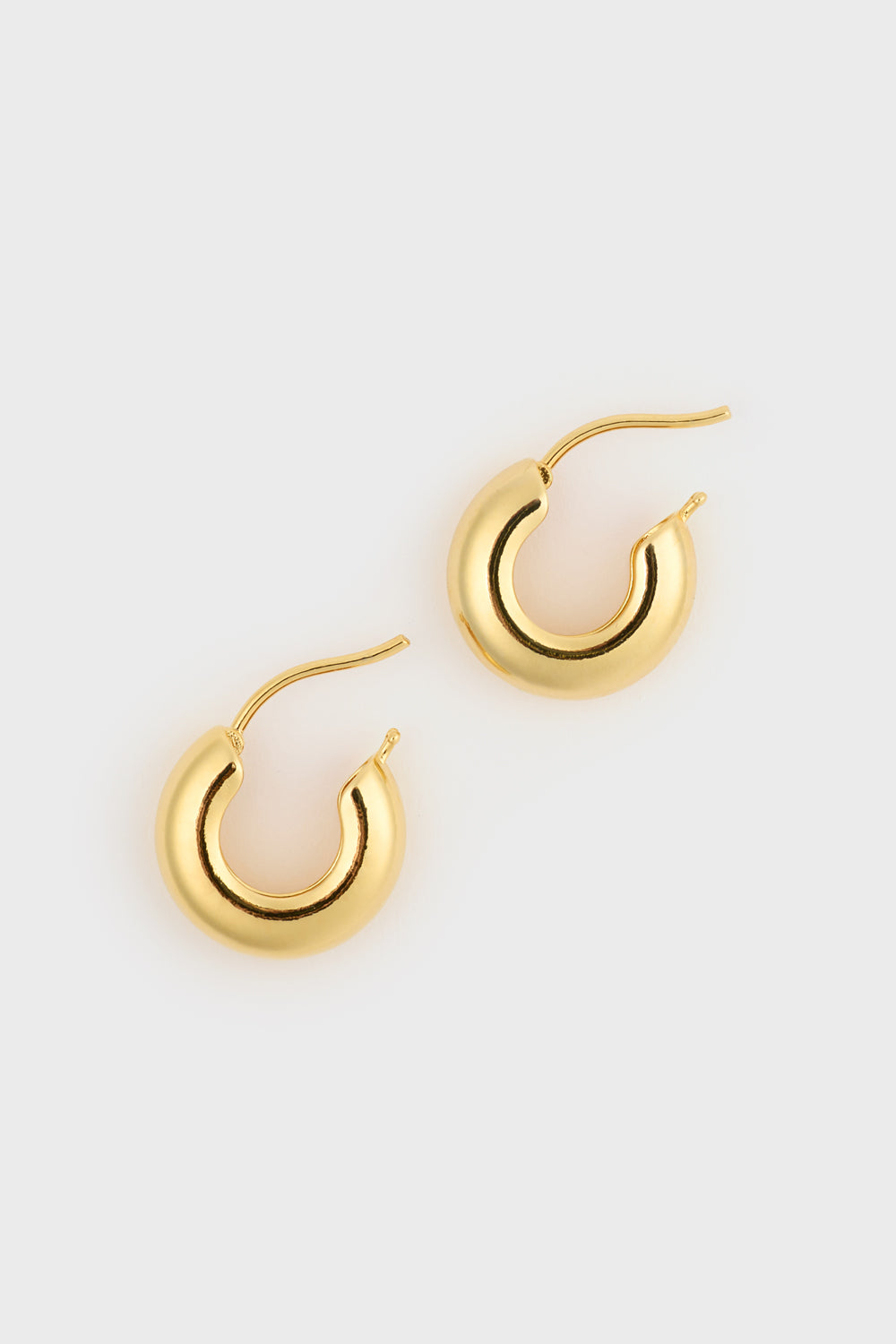 Gold thick rounded hoop earrings_3
